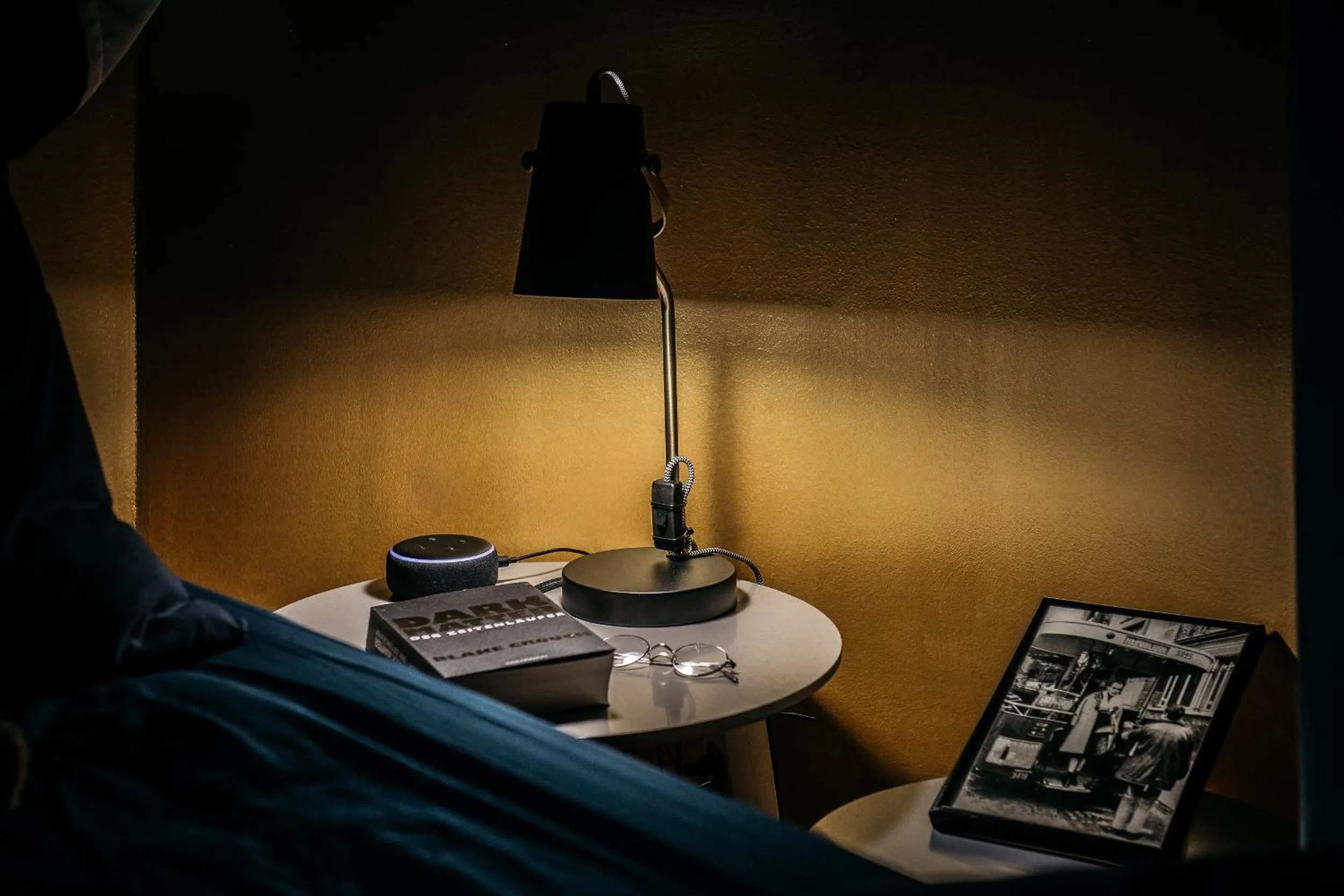 Decorative detail, Bed in Urbn Dreams III