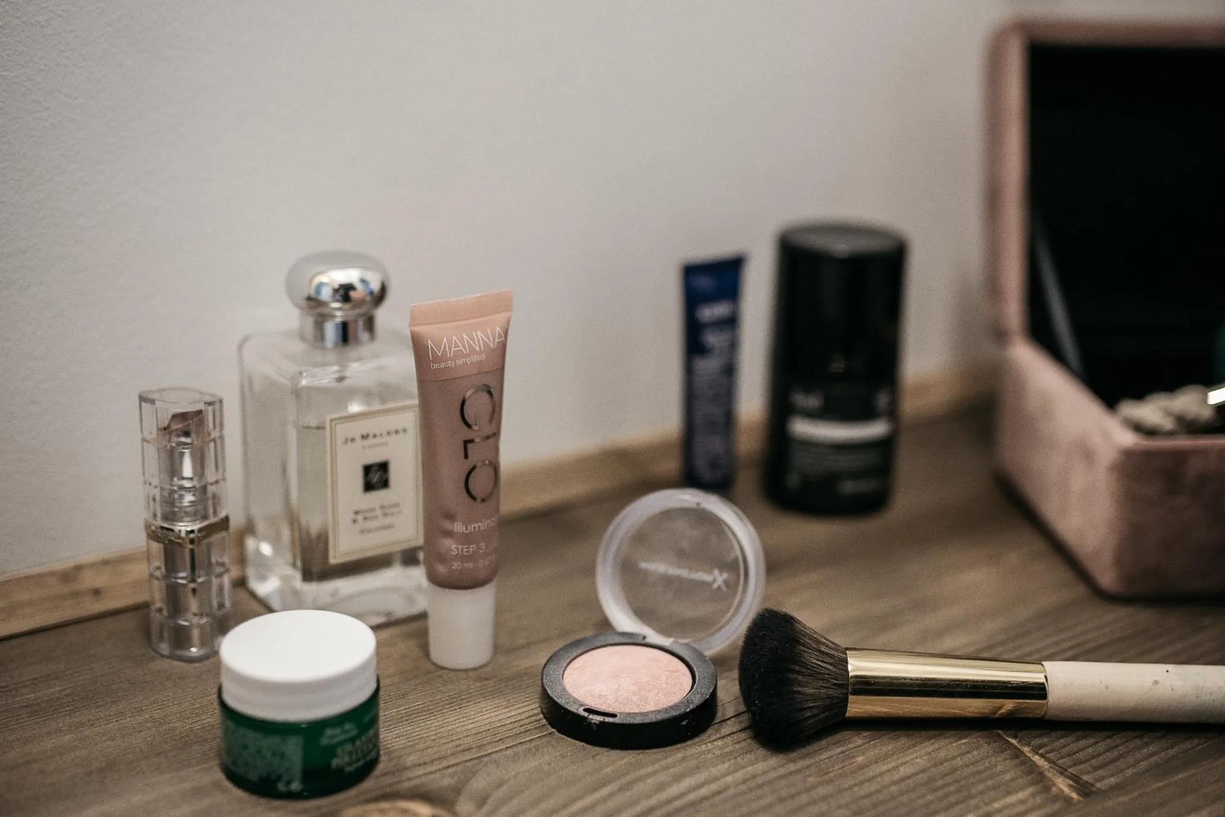 Decorative detail in Urbn Dreams III