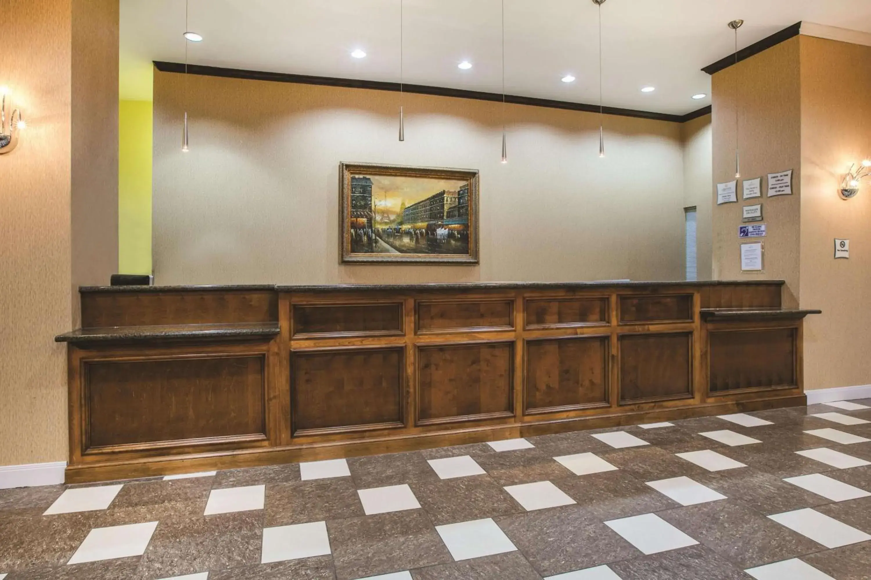 Lobby or reception, Lobby/Reception in La Quinta Inn & Suites by Wyndham Desoto
