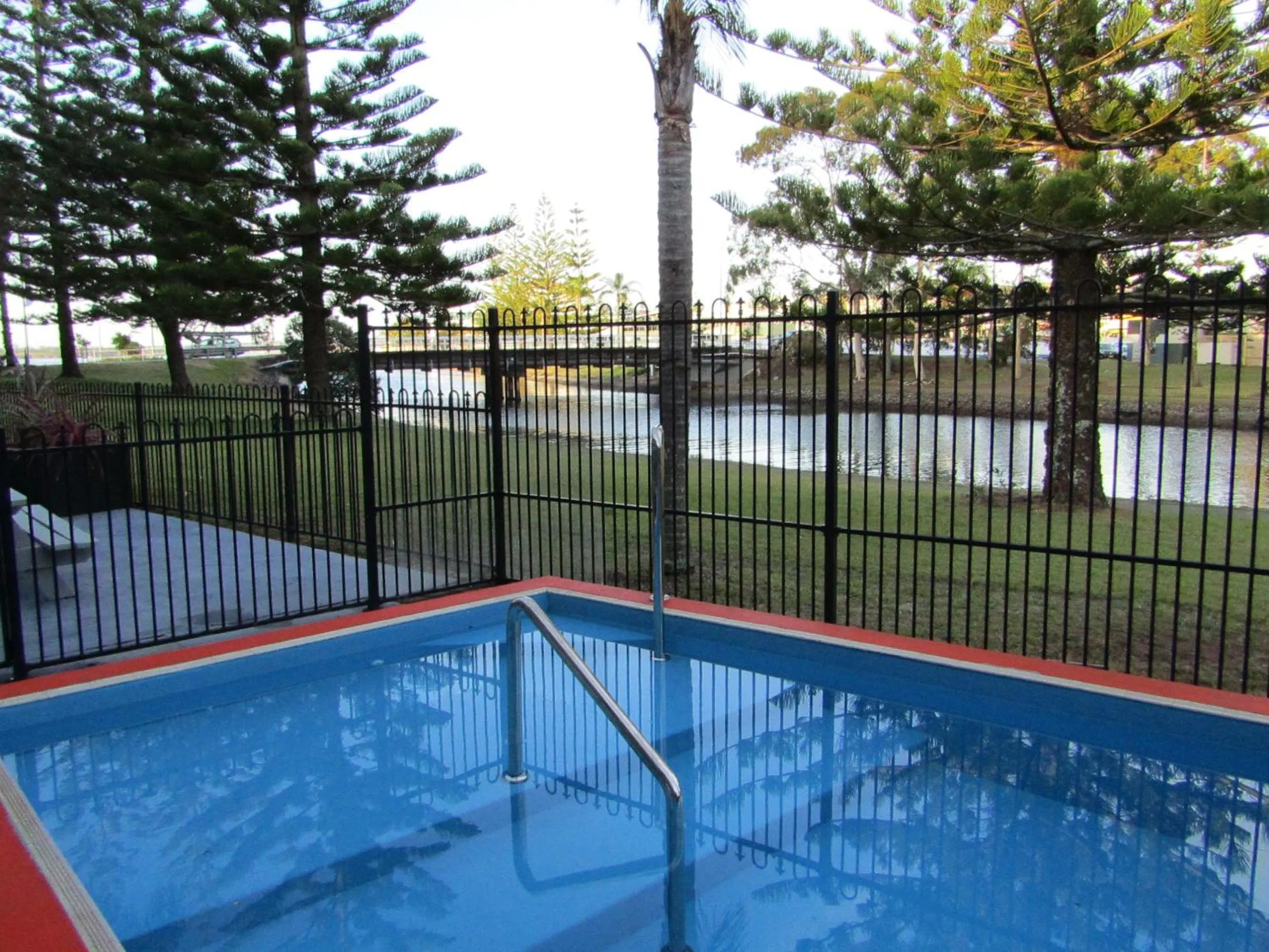 Pool view in Le George Motel