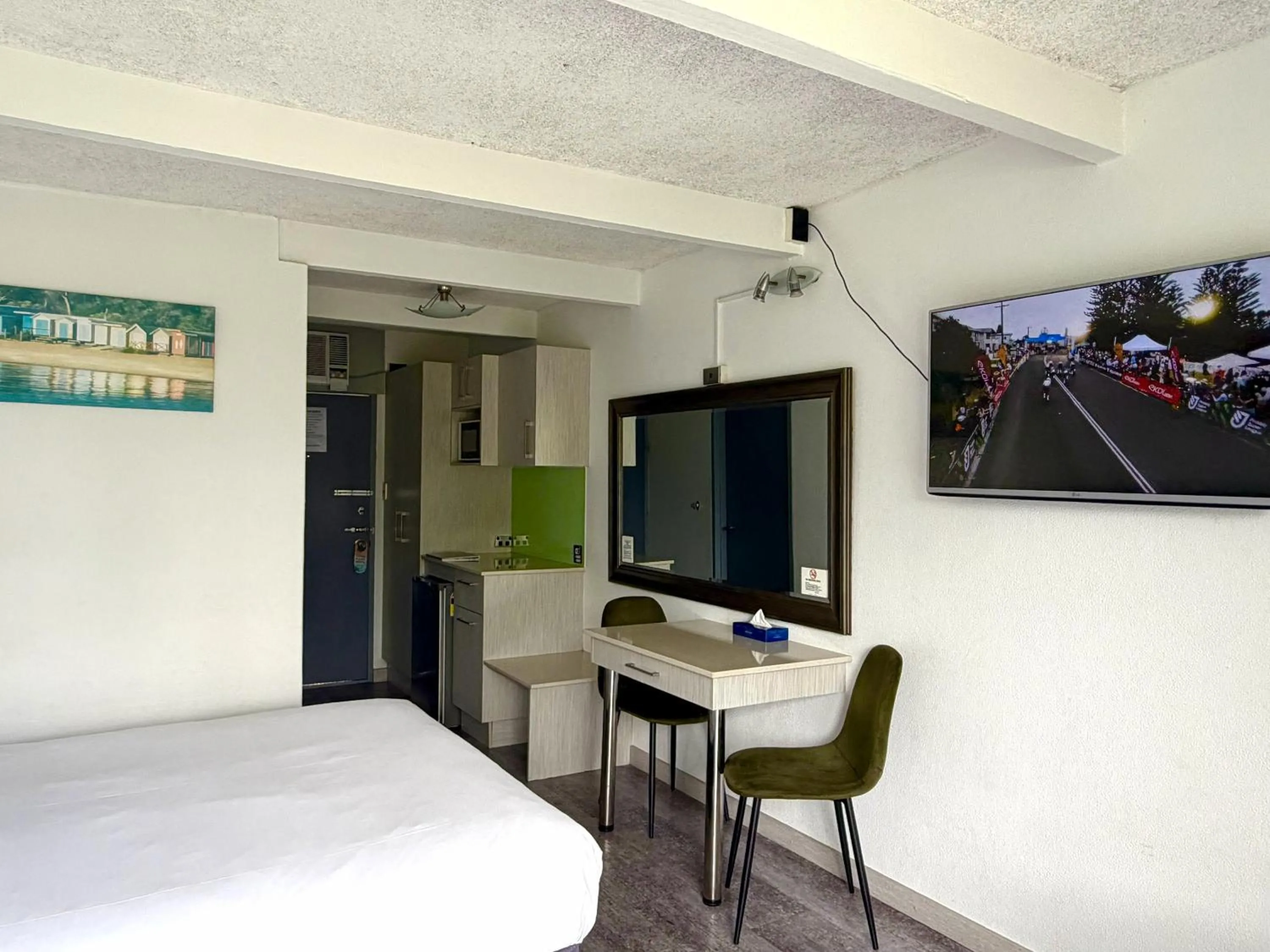 Photo of the whole room, Bed in Le George Motel