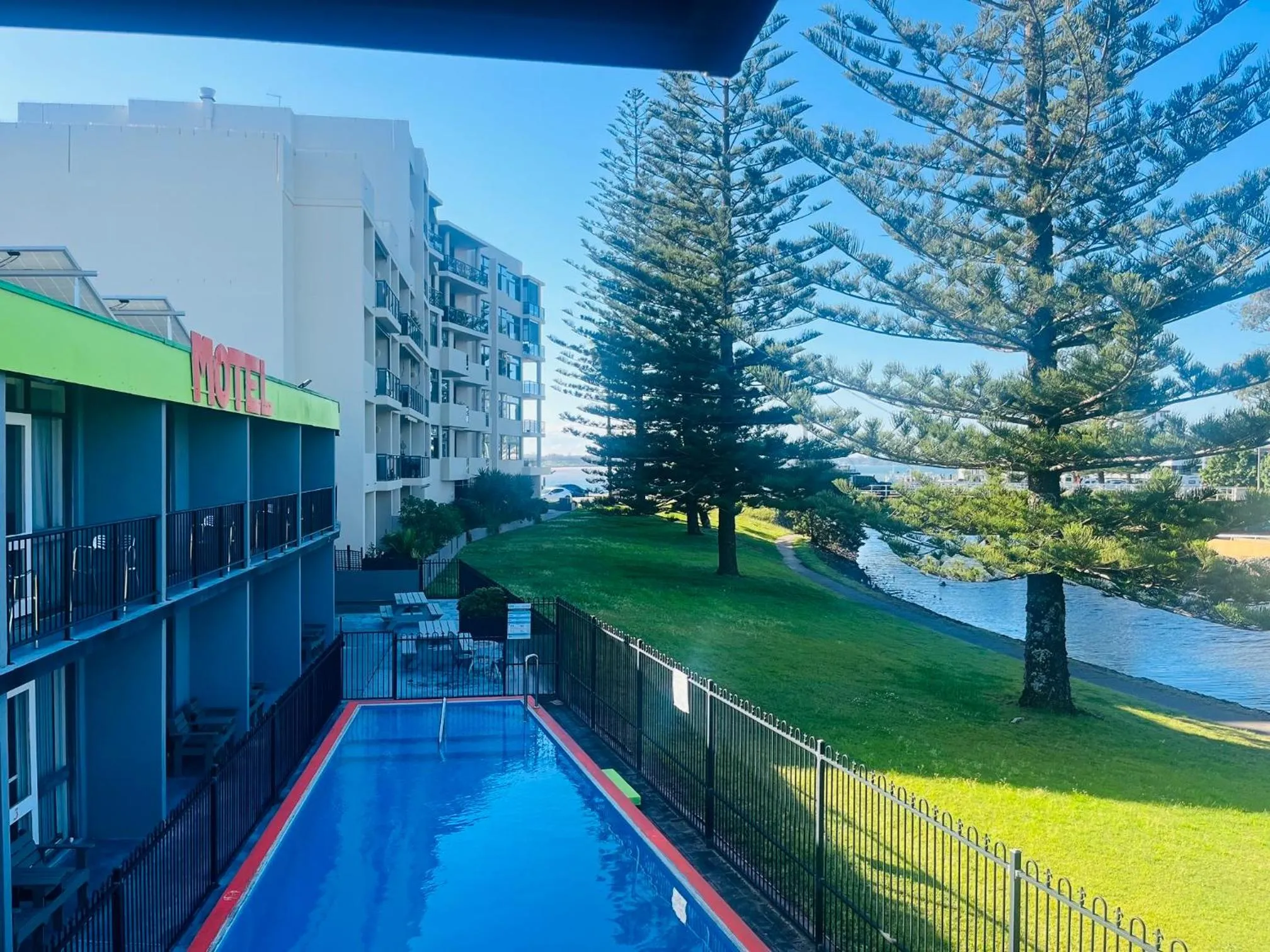 Pool view in Le George Motel