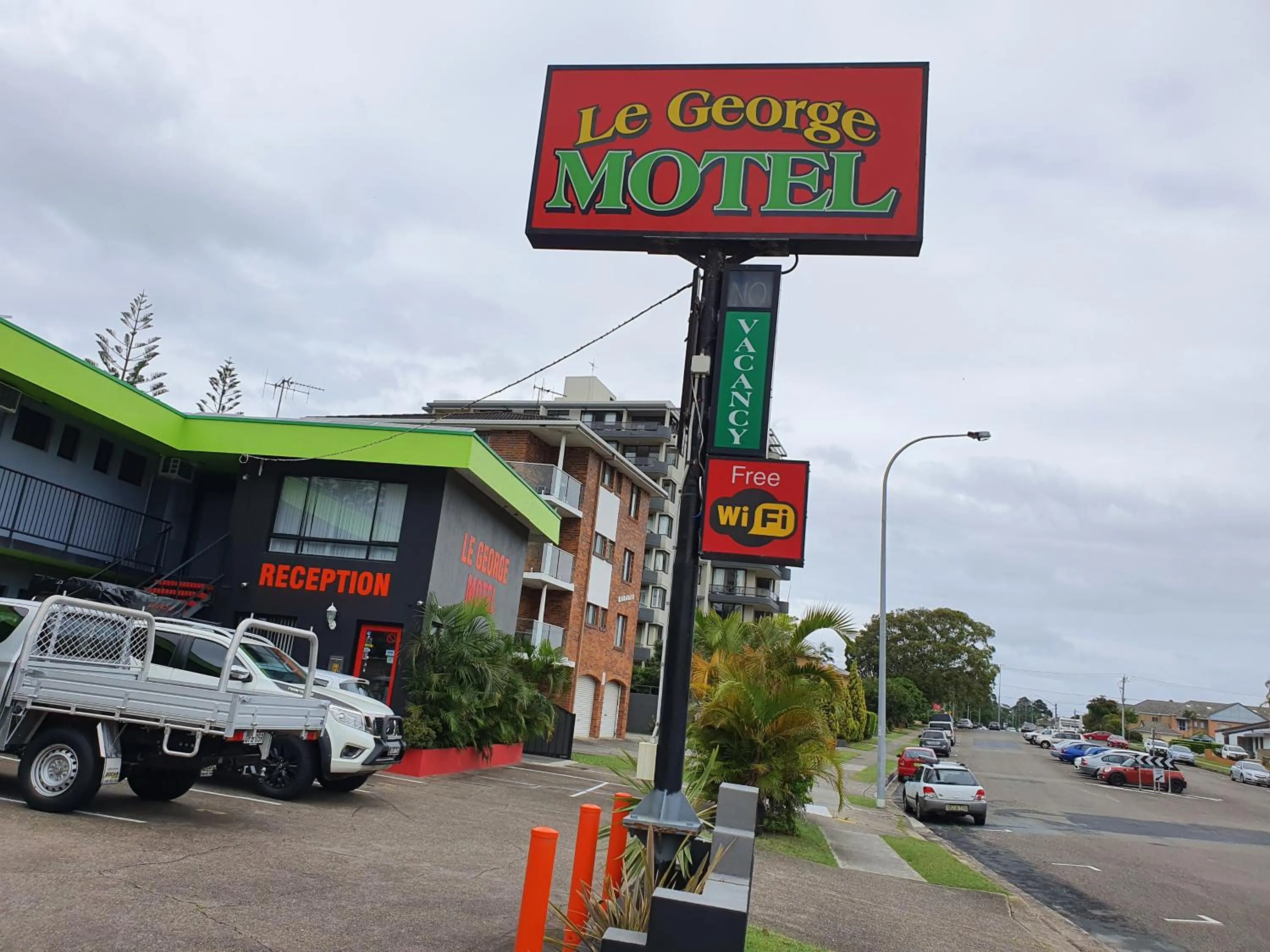 Property building in Le George Motel