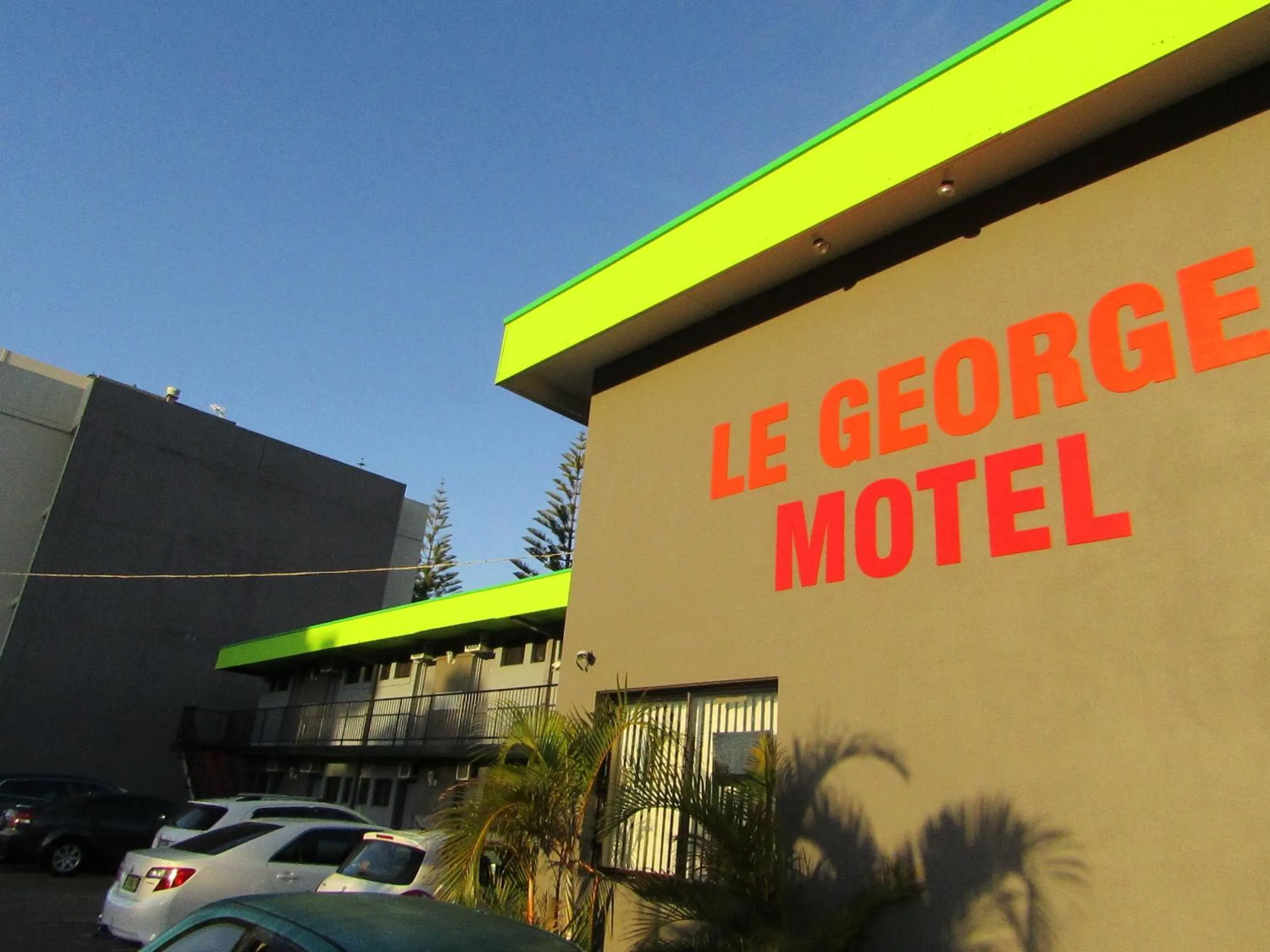 Property building in Le George Motel