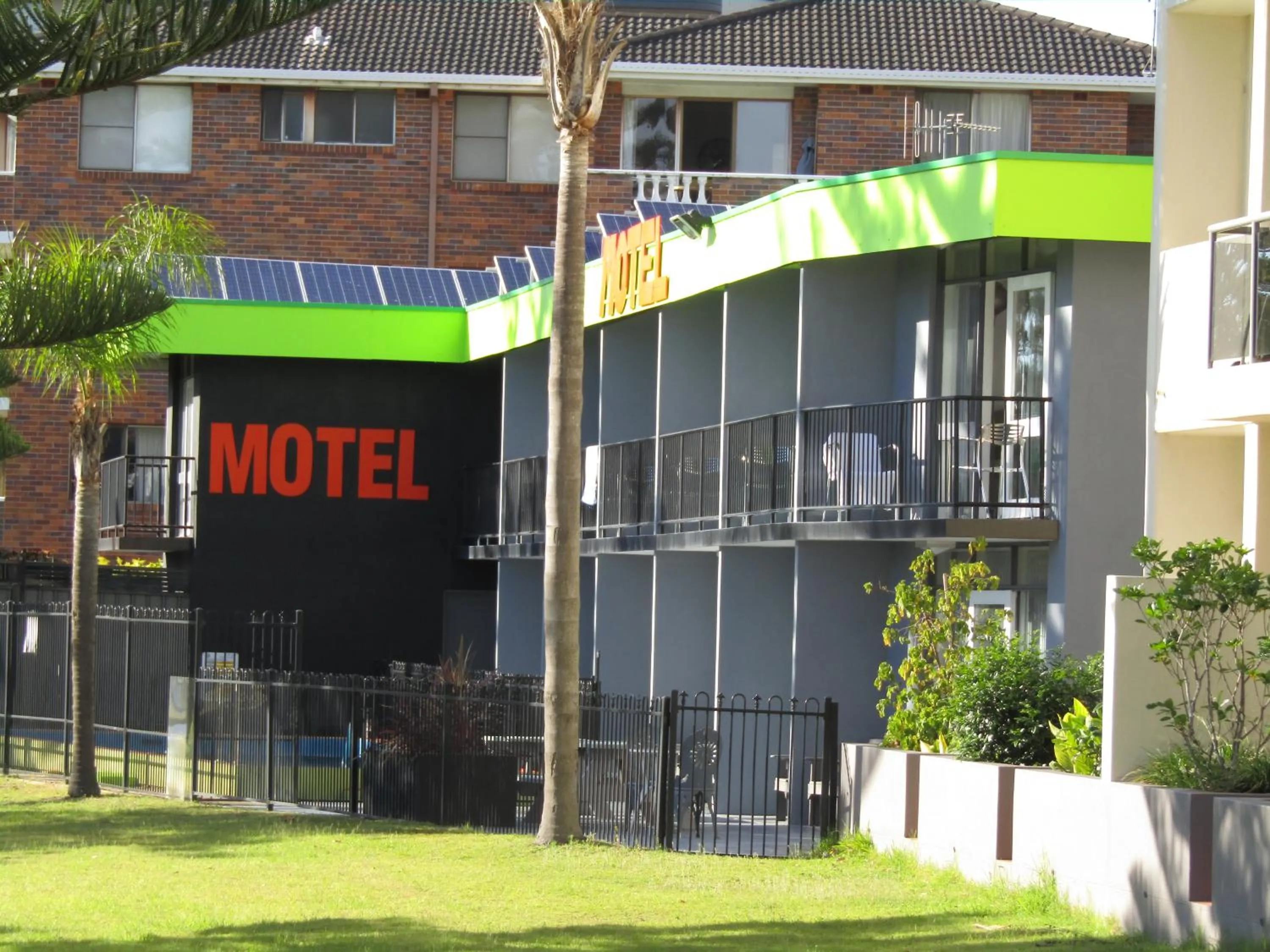 Property building in Le George Motel