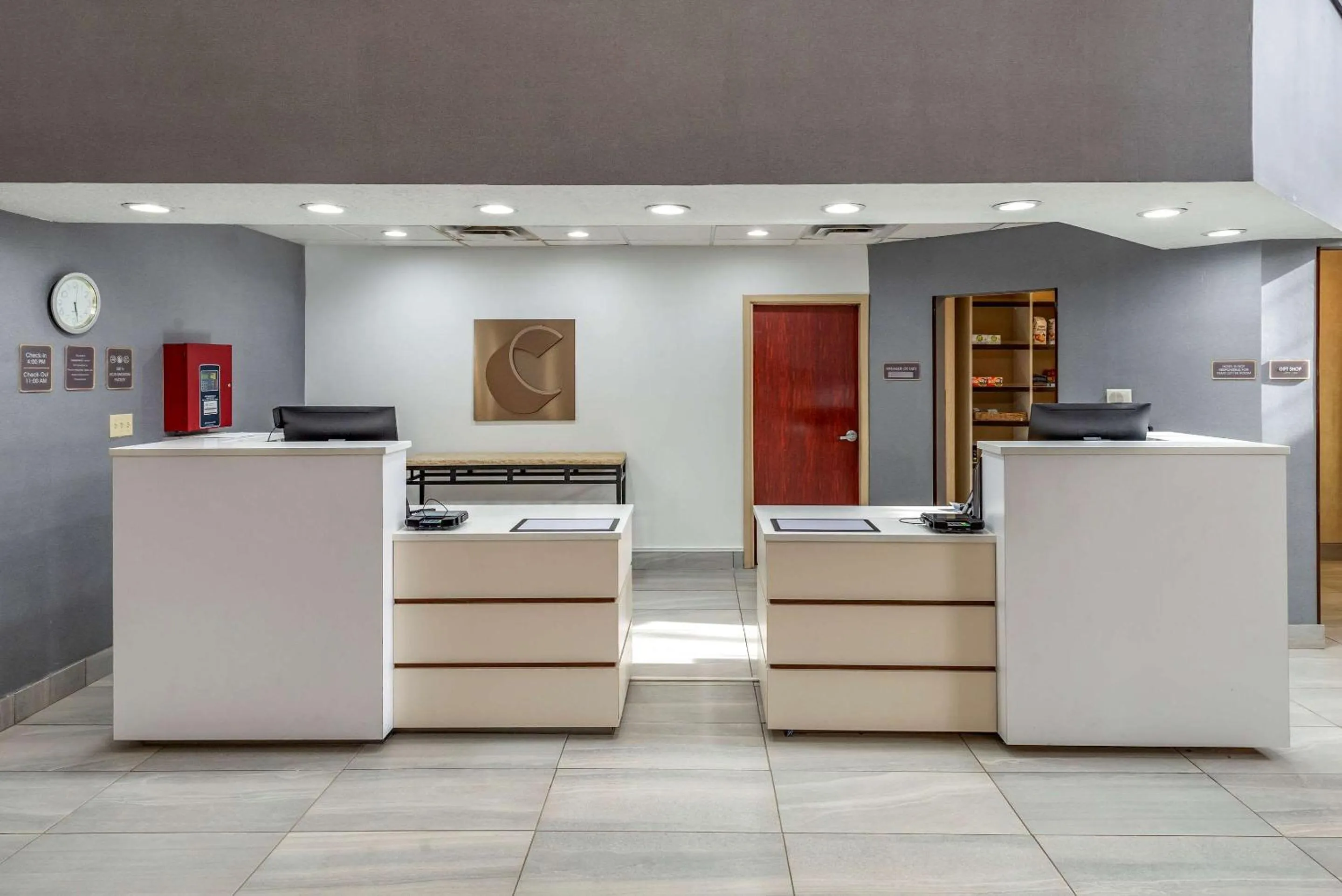 Lobby or reception in Comfort Suites Clovis North