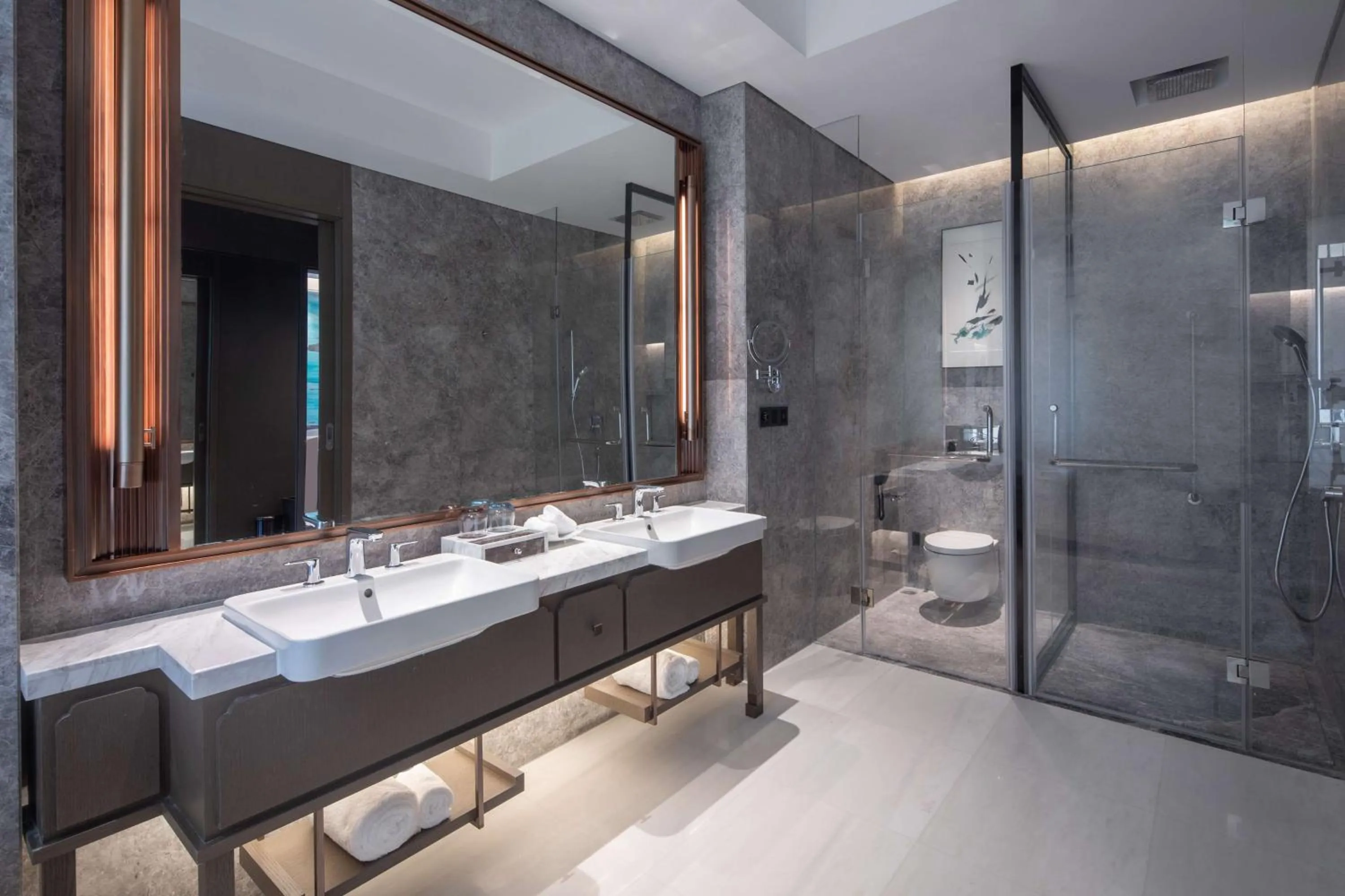 Bathroom in Radisson Blu Resort Wetland Park