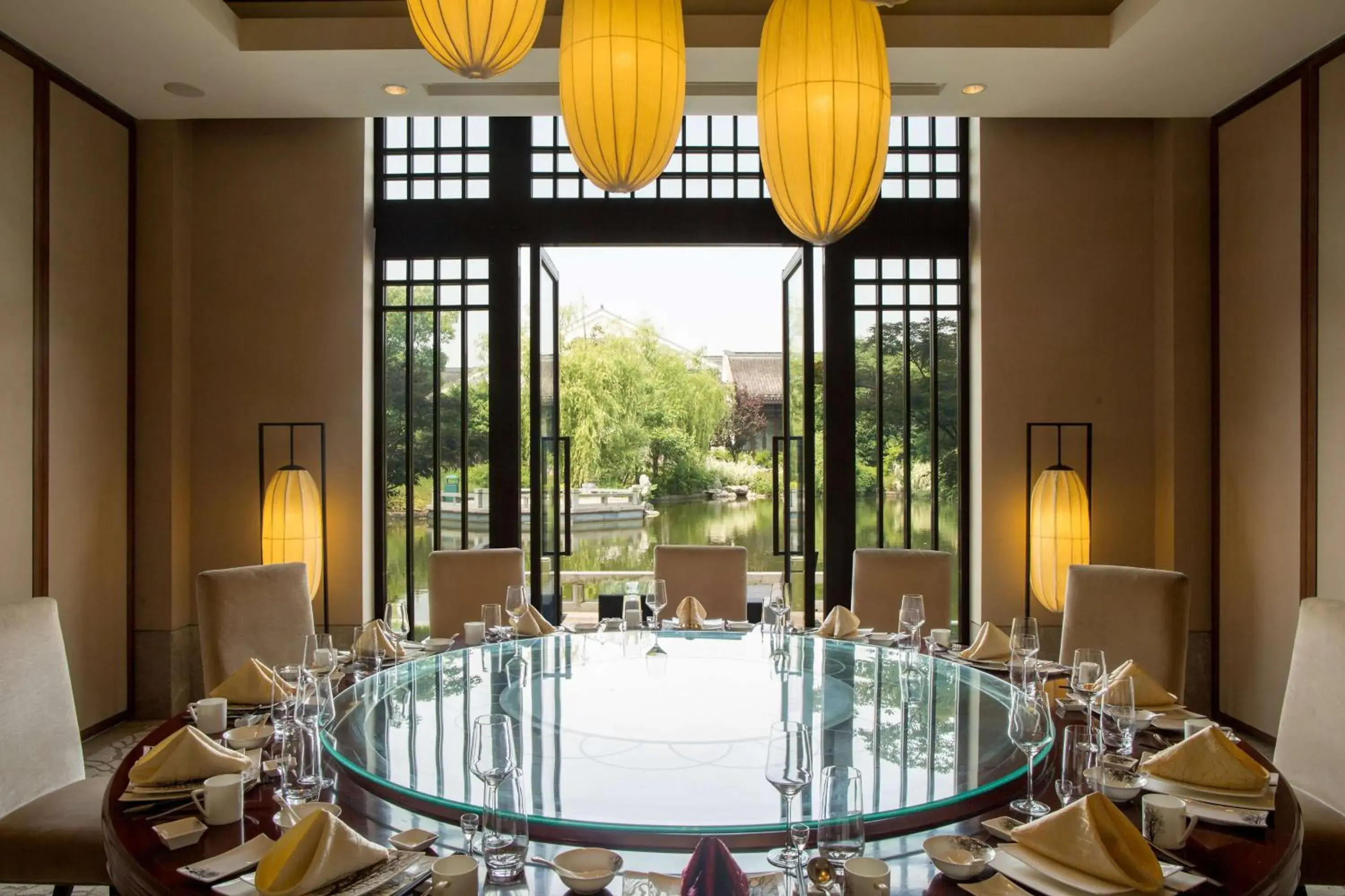 Restaurant/places to eat in Radisson Blu Resort Wetland Park Restaurant/places to eat in Radisson Blu Resort Wetland Park