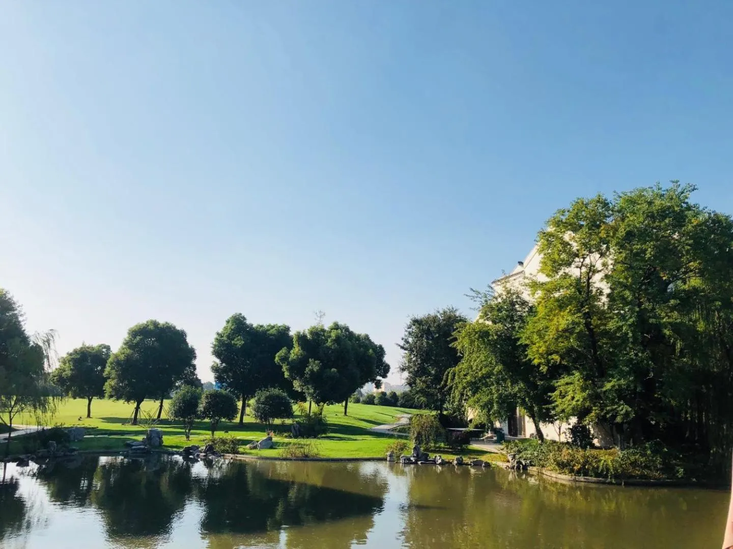 Garden in Radisson Blu Resort Wetland Park