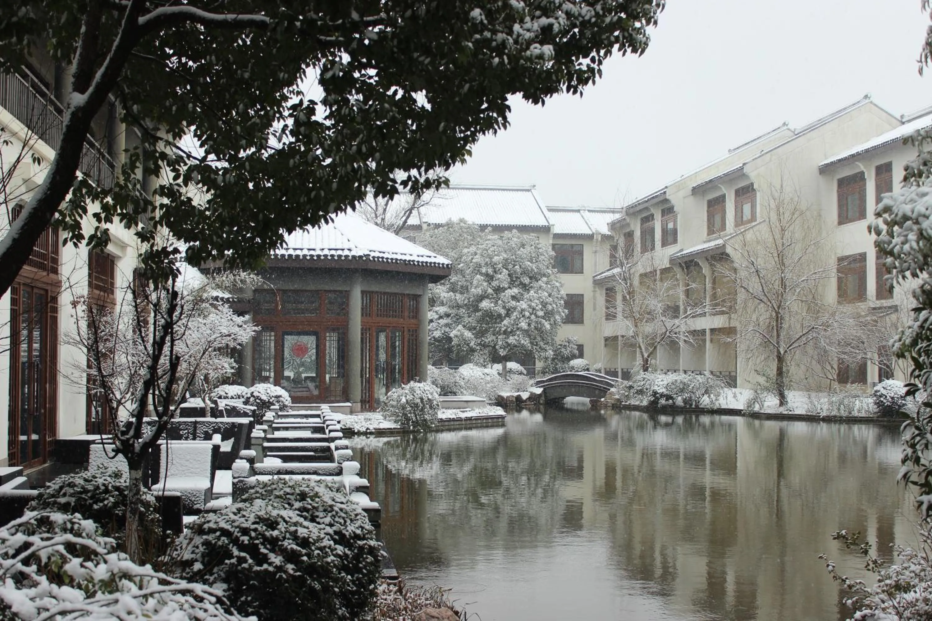 Property building in Radisson Blu Resort Wetland Park