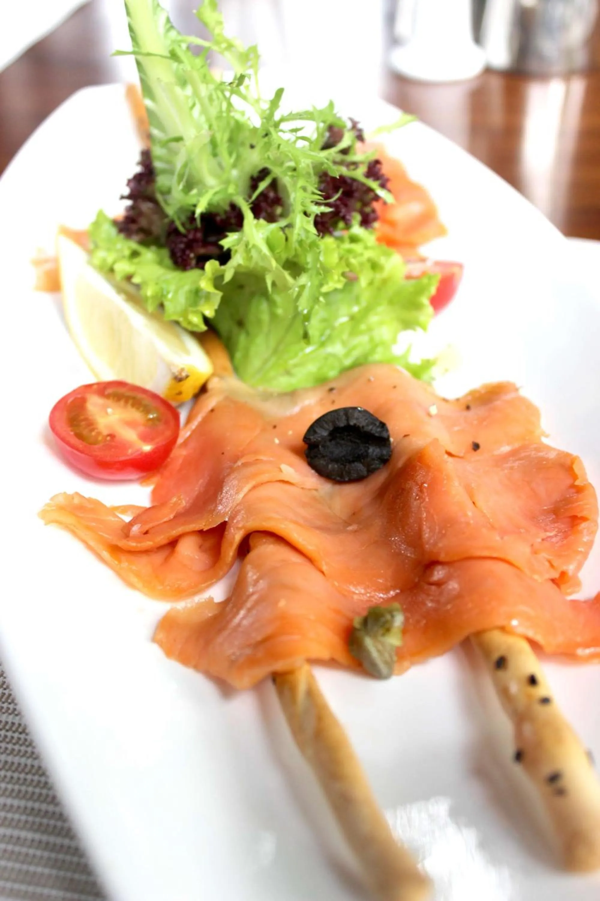 Restaurant/places to eat in Radisson Blu Resort Wetland Park