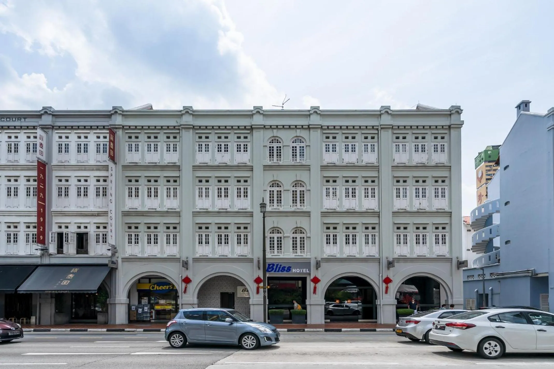 Property building in Bliss Hotel Singapore