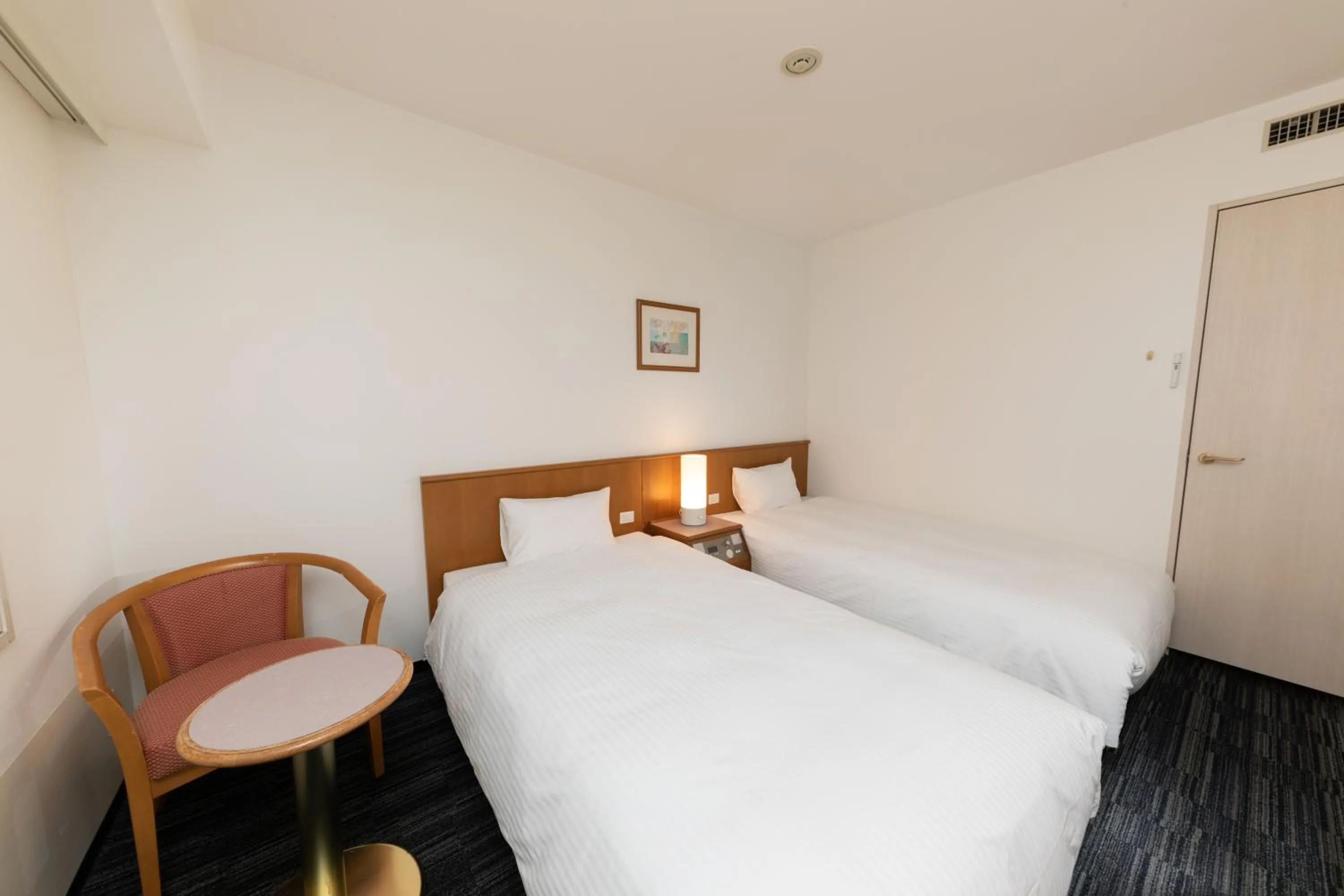 Bed in Nara Washington Hotel Plaza