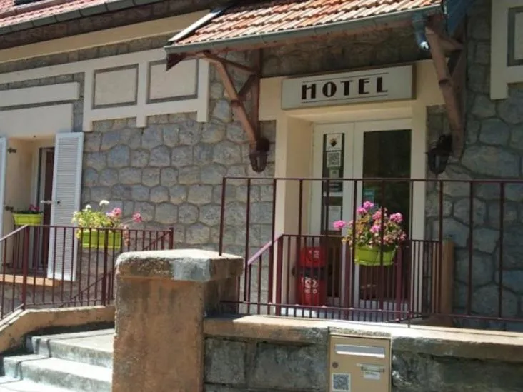 Property building in Hostellerie de Rimplas