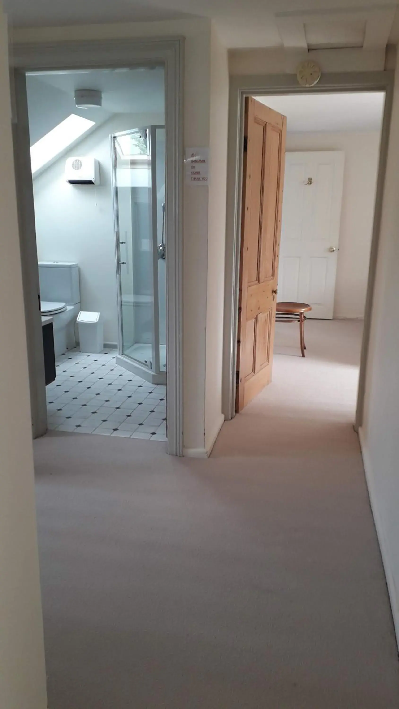 Double Room with Private Bathroom - single occupancy in Western House B&B Kurow Double Room with Private Bathroom - single occupancy in Western House B&B Kurow