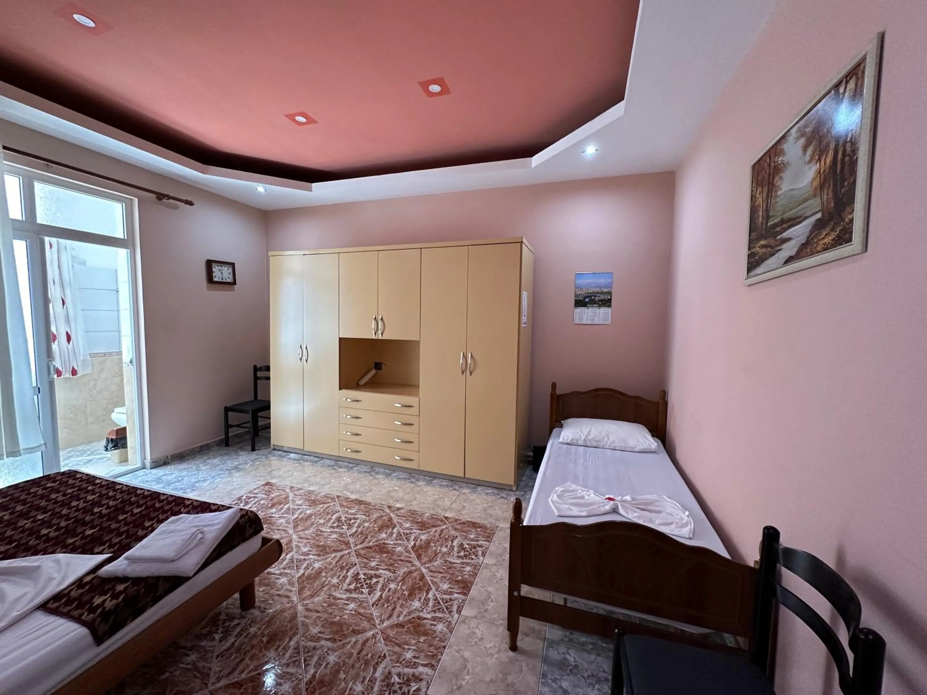 Bed in Chicago hotel