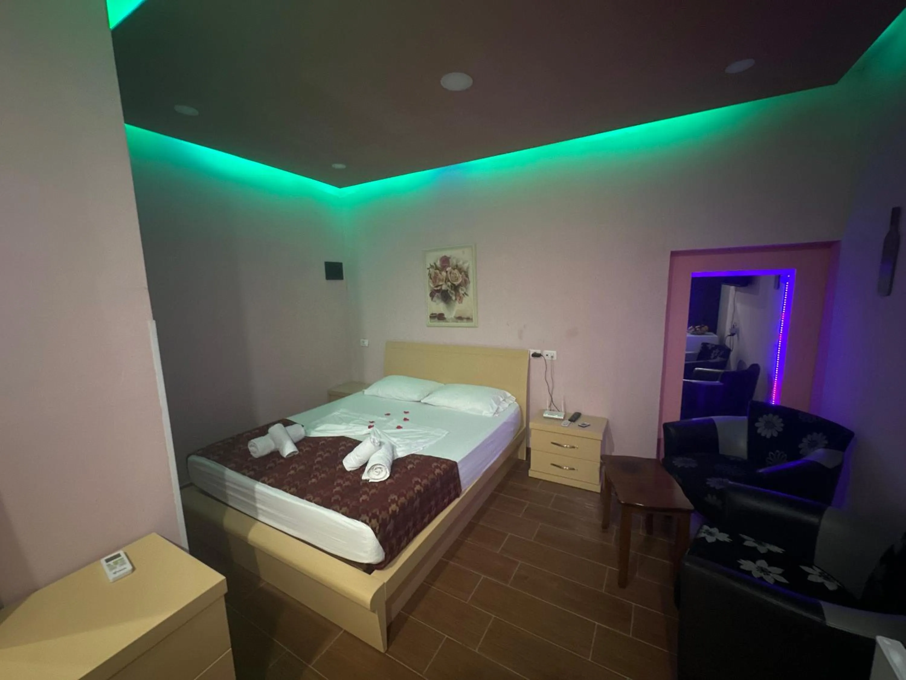 Bed in Chicago hotel