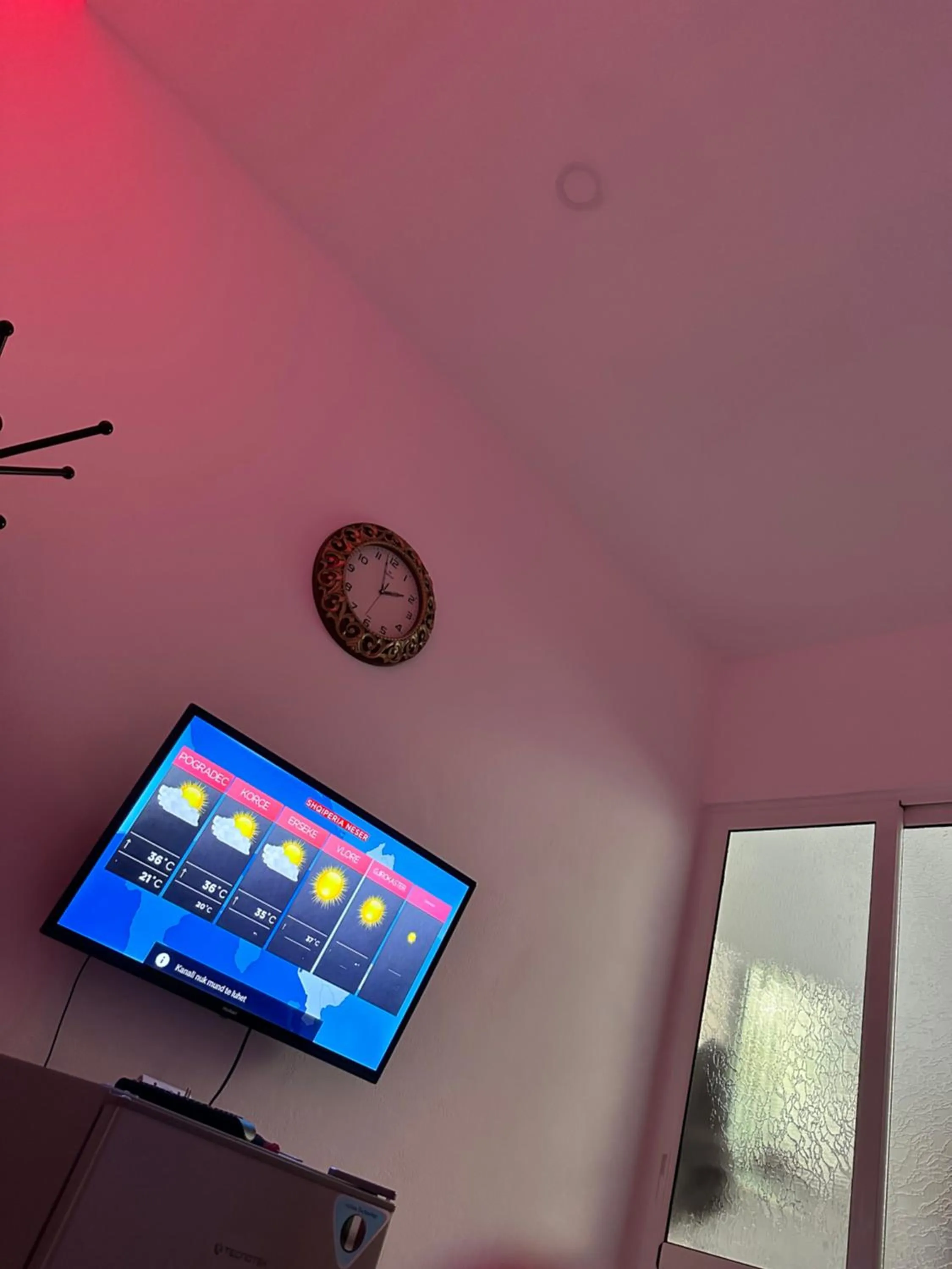 TV and multimedia in Chicago hotel