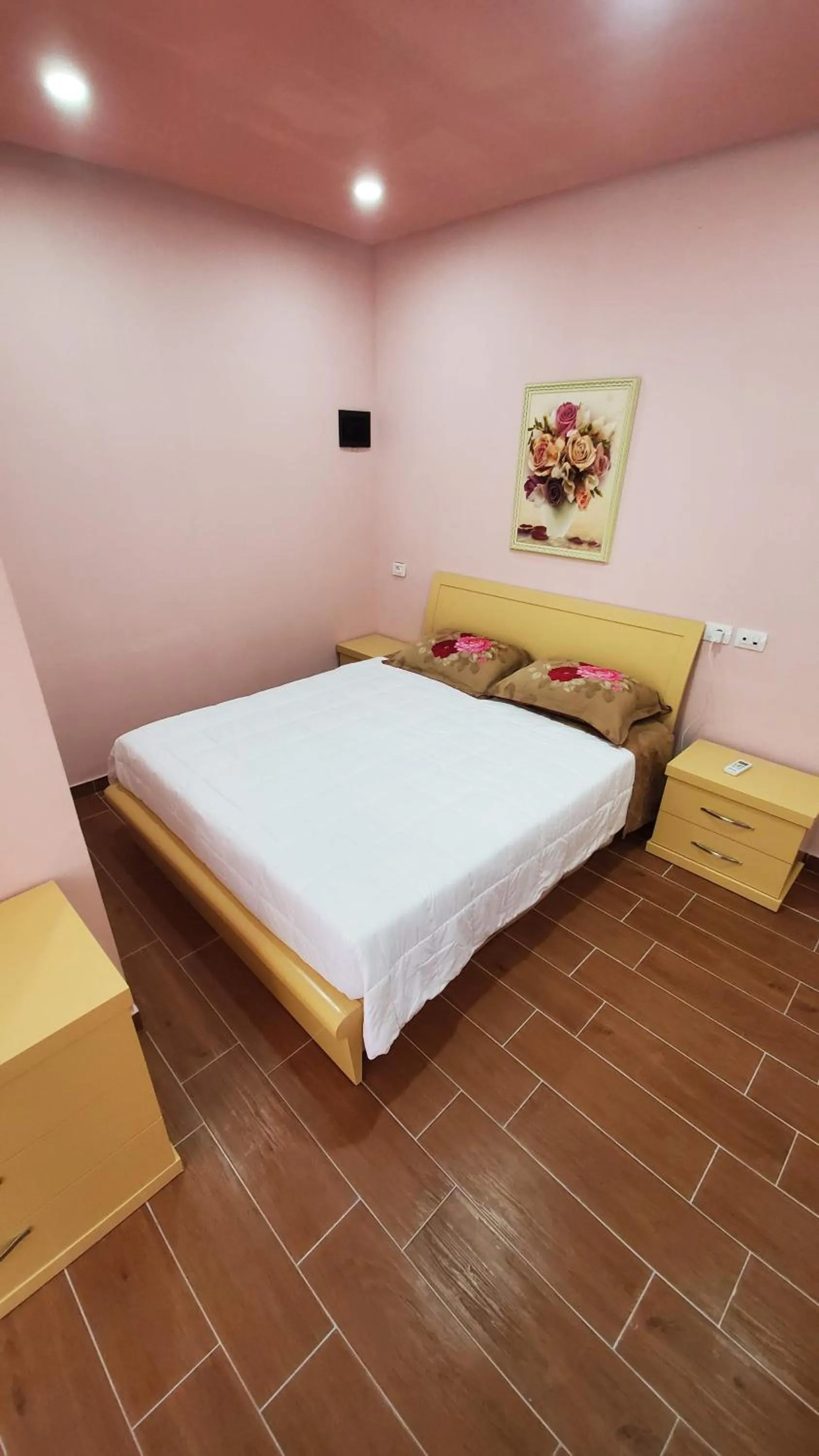 Bed in Chicago hotel