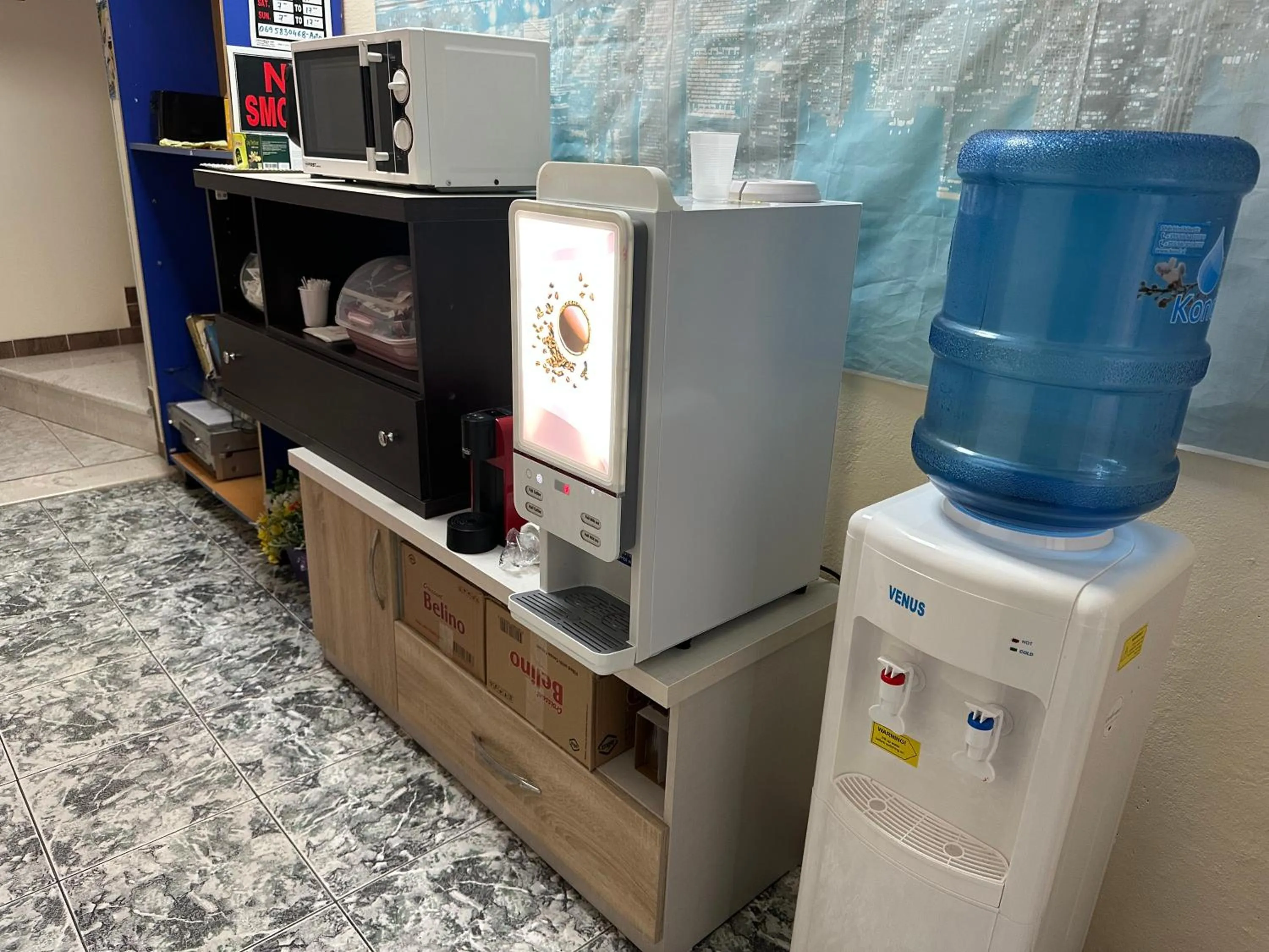 Kitchen or kitchenette in Chicago hotel