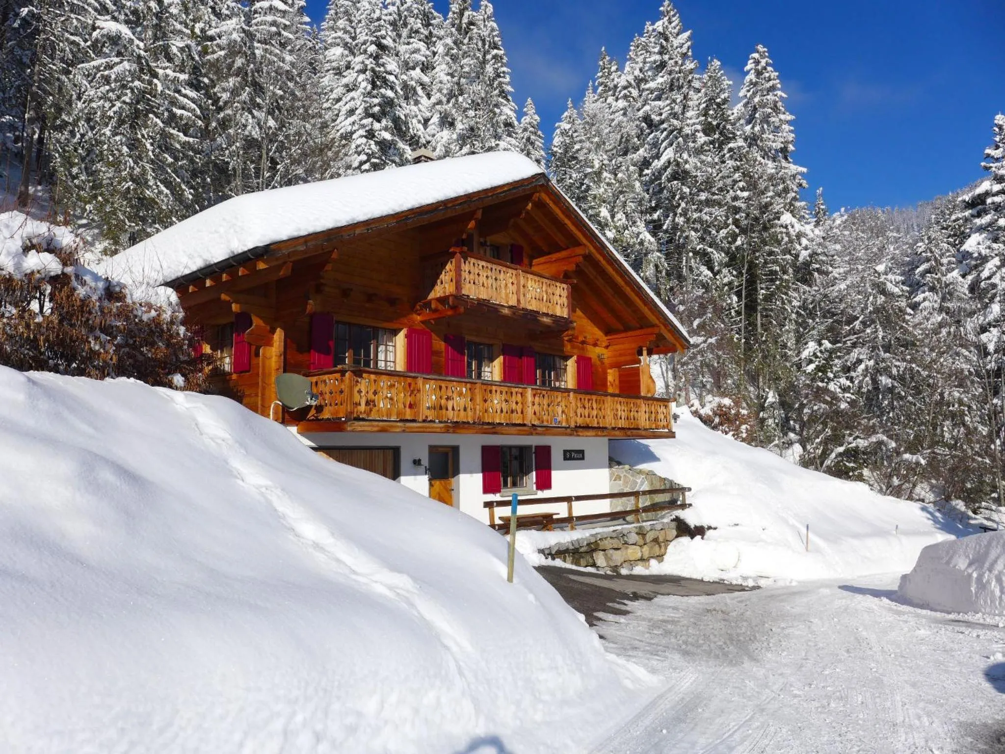 Property building in Chalet Saint Piran-1 by Interhome