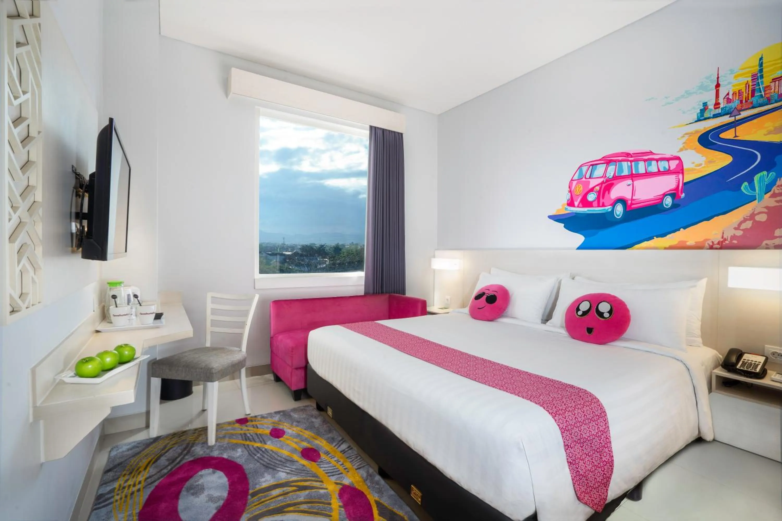 Bedroom, Bed in favehotel Malang