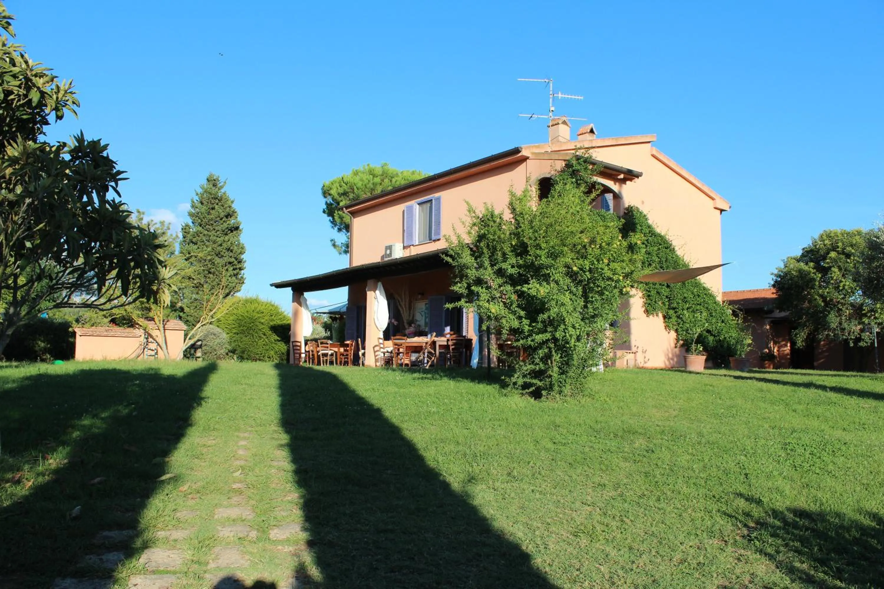 Facade/entrance in Agriturismo Pian dei Pini