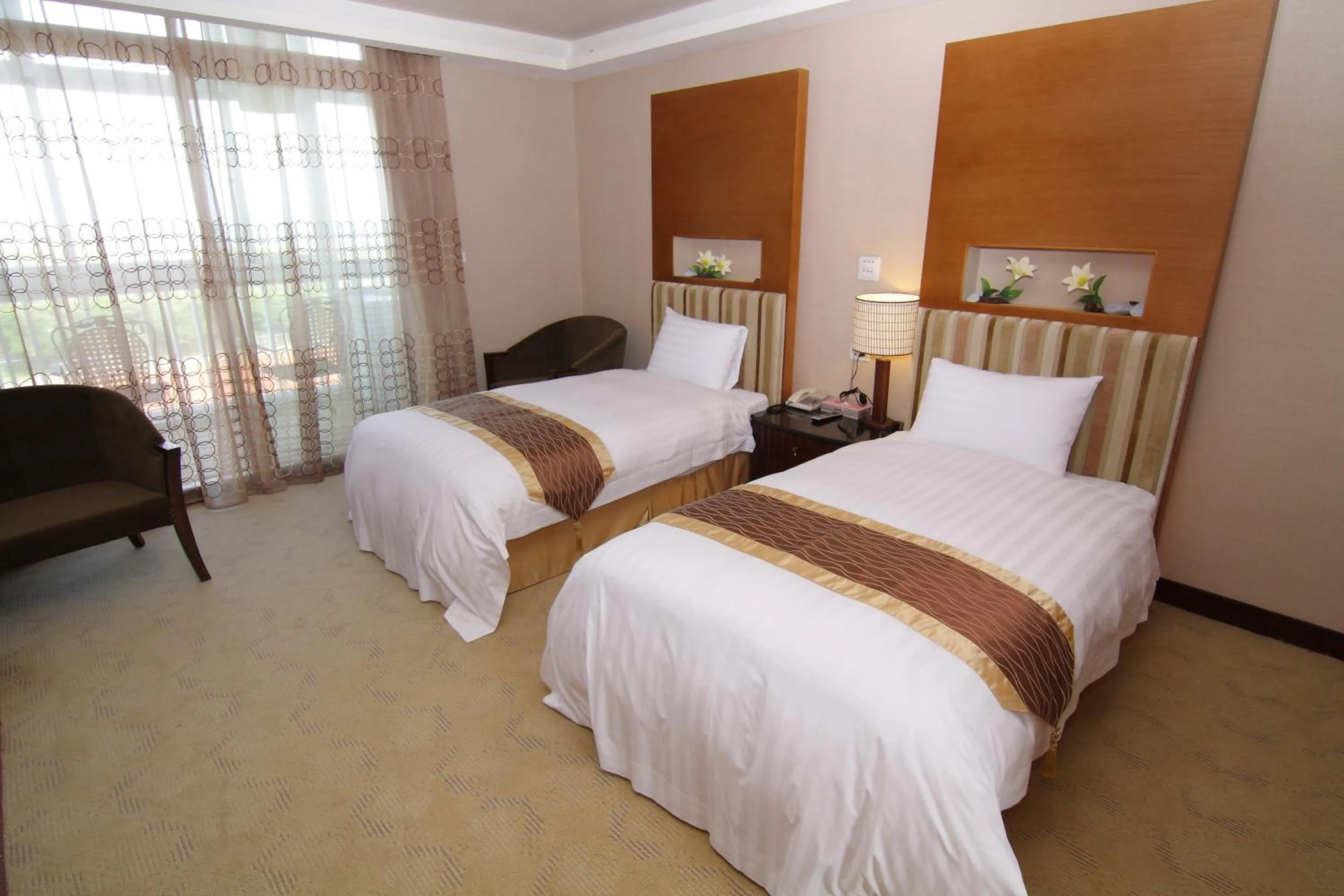 Photo of the whole room, Bed in East Coast Sea View Hotel