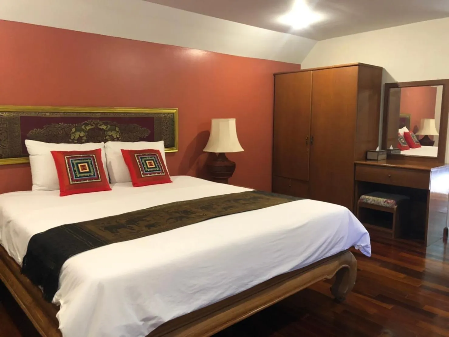 Bed in Hotel Siblanburi Resort