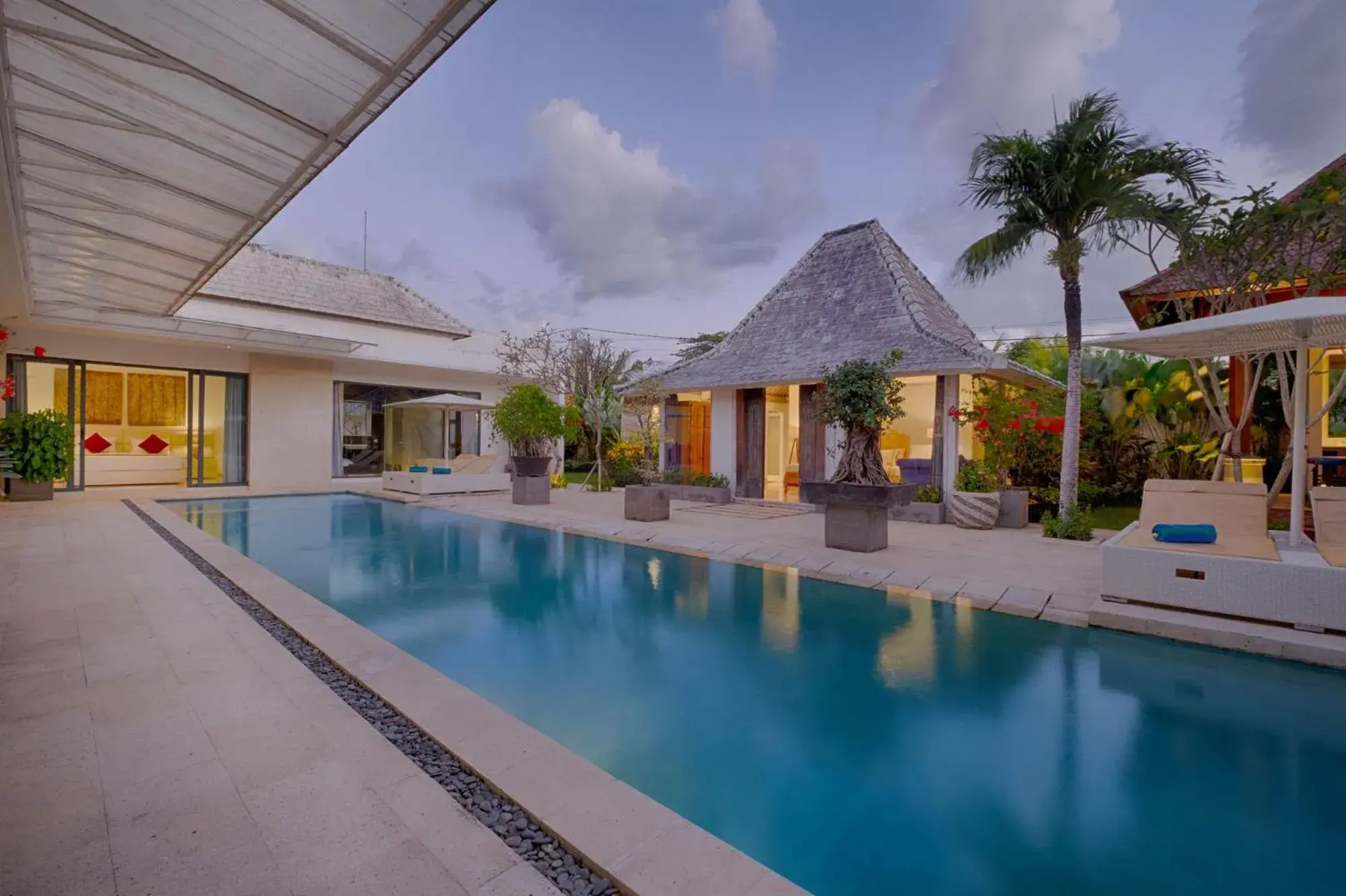 Property building in Canggu Villa by Sanga Sanga Hospitality Property building in Canggu Villa by Sanga Sanga Hospitality