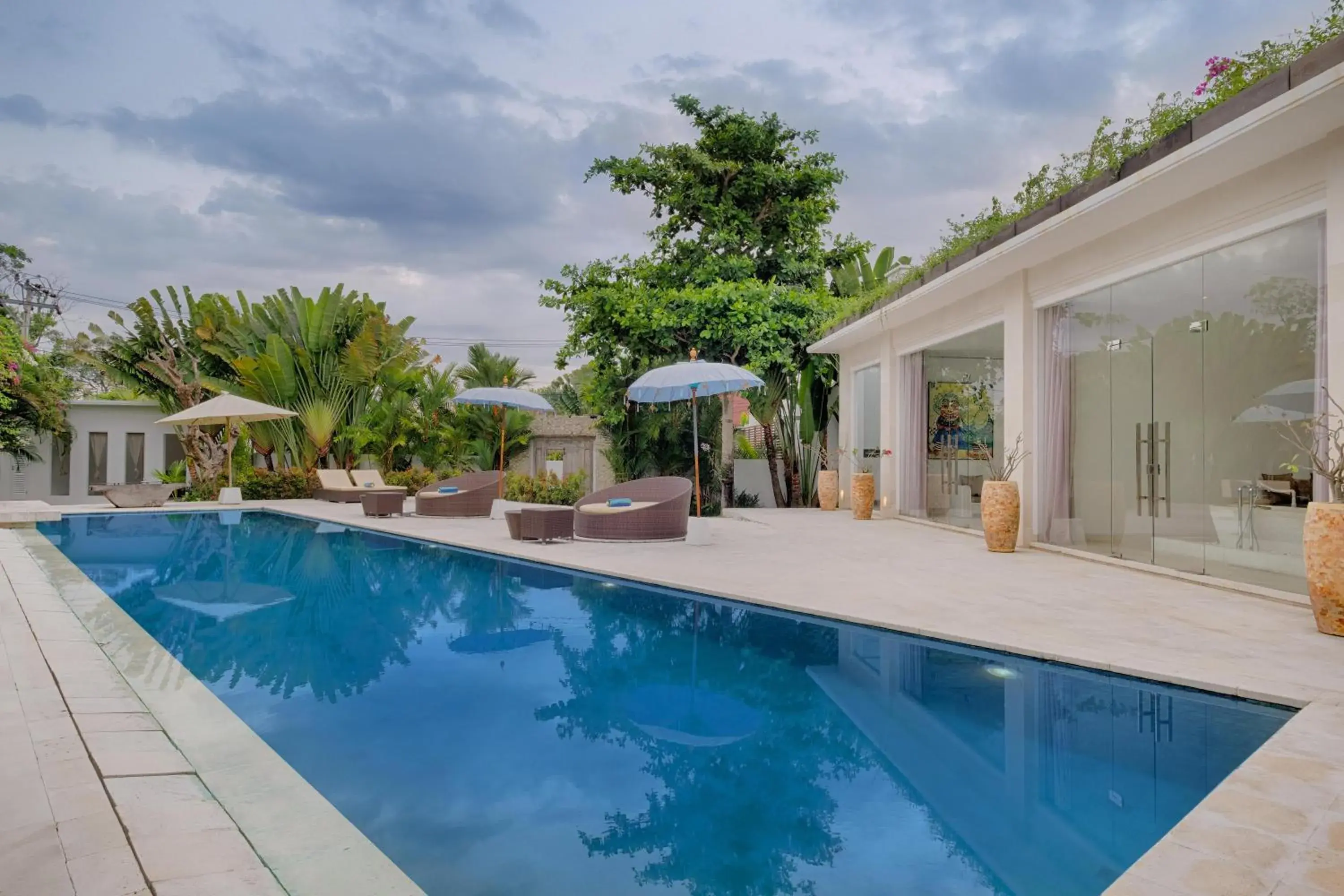 Property building in Canggu Villa by Sanga Sanga Hospitality Property building in Canggu Villa by Sanga Sanga Hospitality
