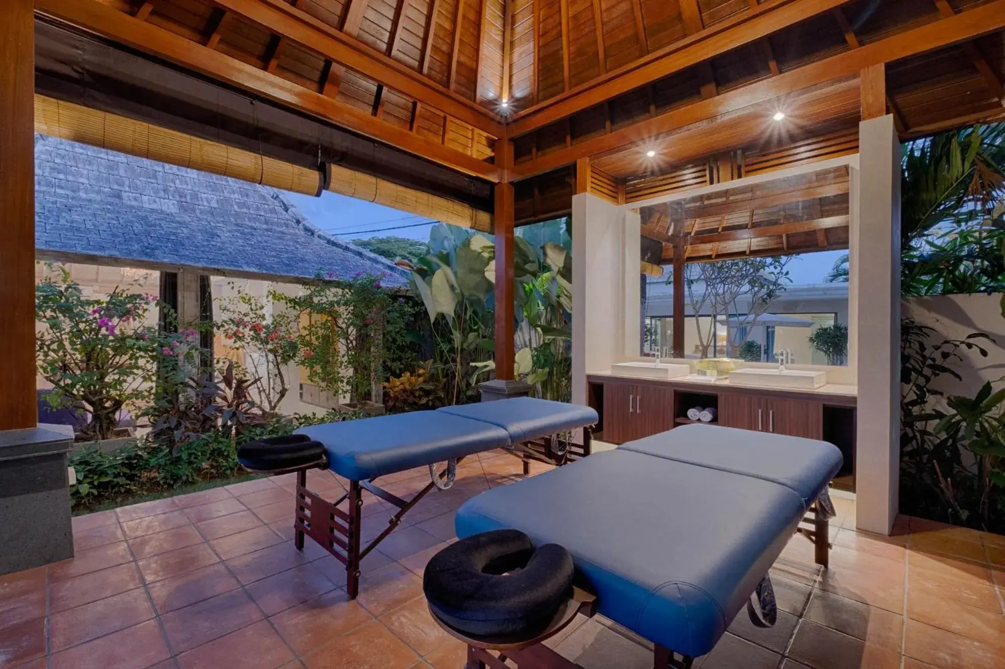 Spa and wellness centre/facilities in Canggu Villa by Sanga Sanga Hospitality Spa and wellness centre/facilities in Canggu Villa by Sanga Sanga Hospitality