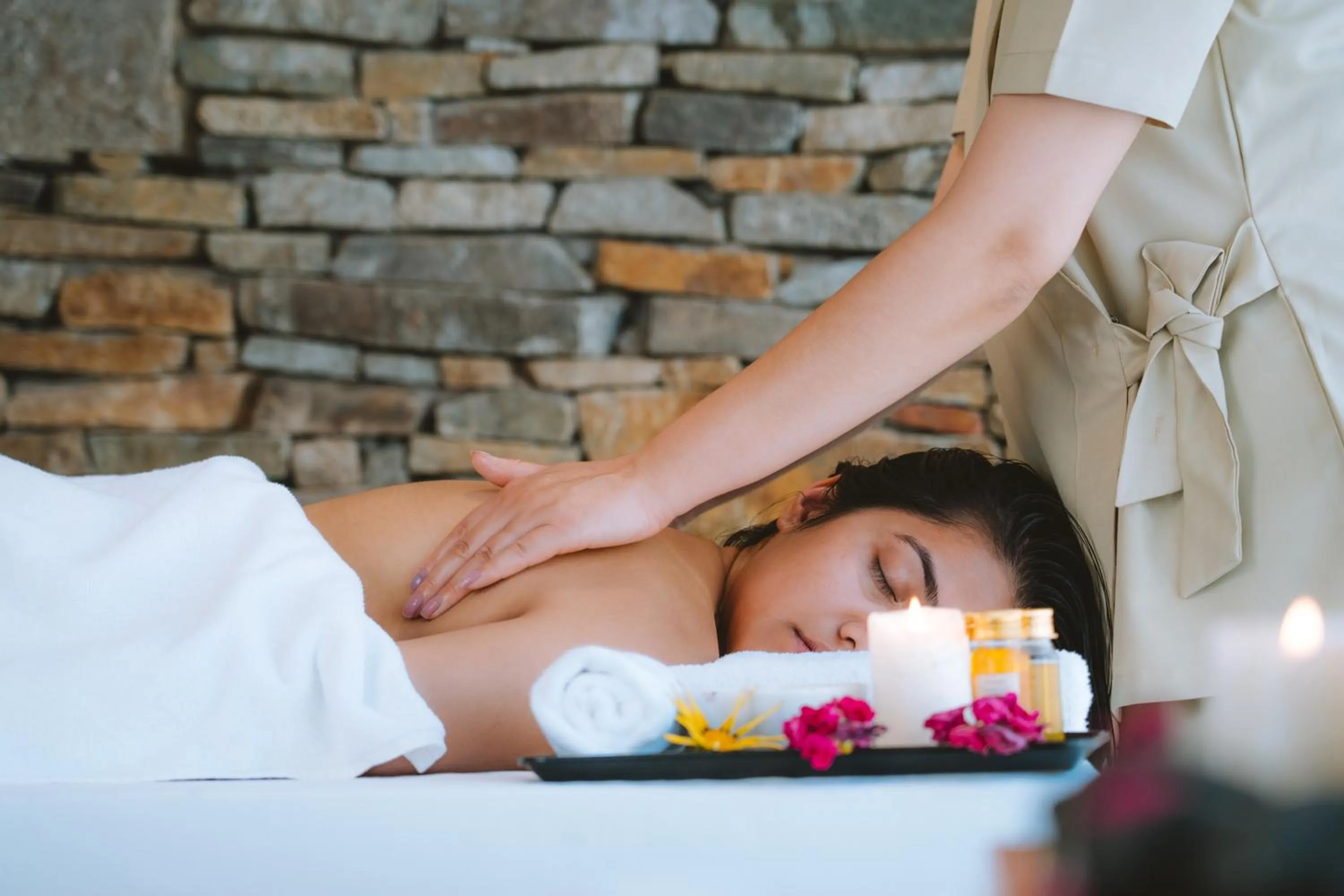 Spa and wellness centre/facilities in Stone Hedge Hotel