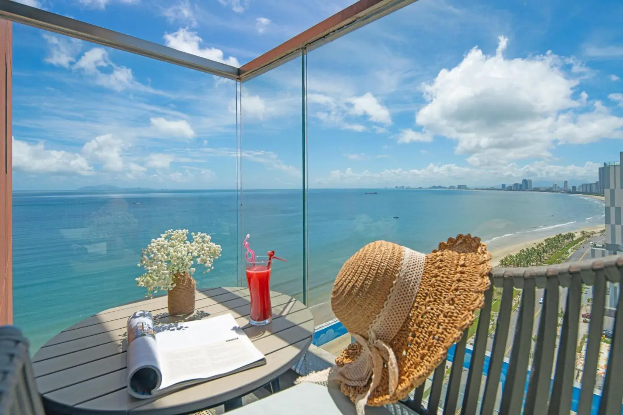 Neighbourhood in The Code Hotel & Spa Da Nang - Included Afternoon Tea in Sky Bar Sea View Neighbourhood in The Code Hotel & Spa Da Nang - Included Afternoon Tea in Sky Bar Sea View