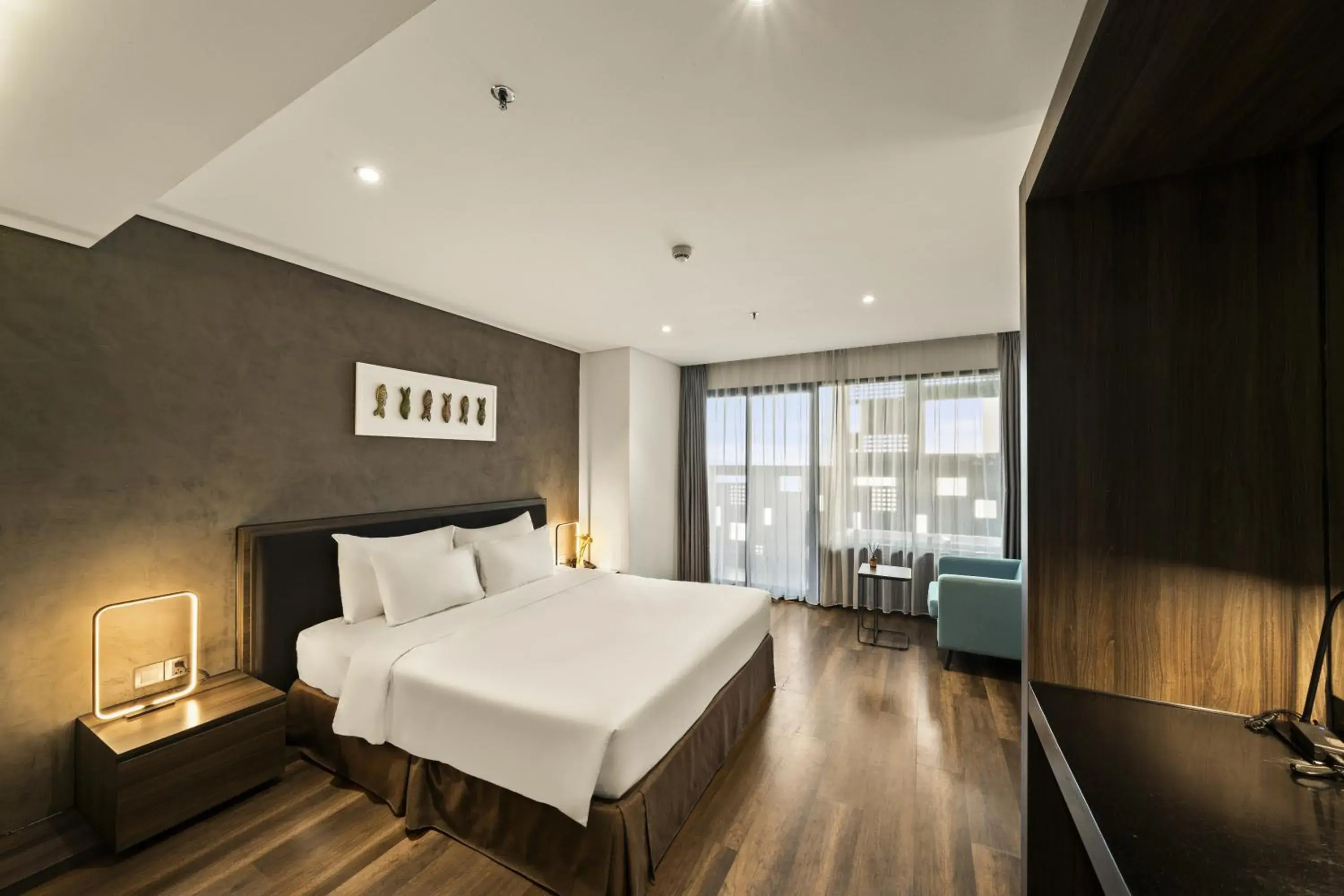 Photo of the whole room, Bed in The Code Hotel & Spa Da Nang - Included Afternoon Tea in Sky Bar Sea View Photo of the whole room, Bed in The Code Hotel & Spa Da Nang - Included Afternoon Tea in Sky Bar Sea View