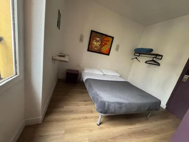 Bed in Hotel Chevallier