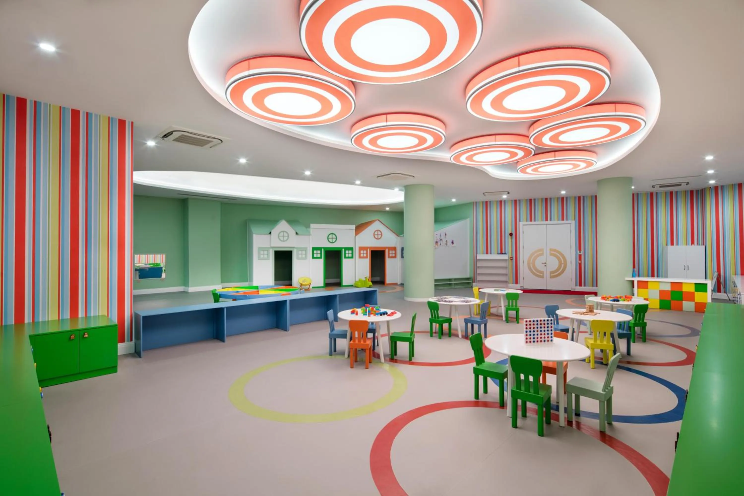 children in Granada Luxury Beach-Ultra All Inclusive