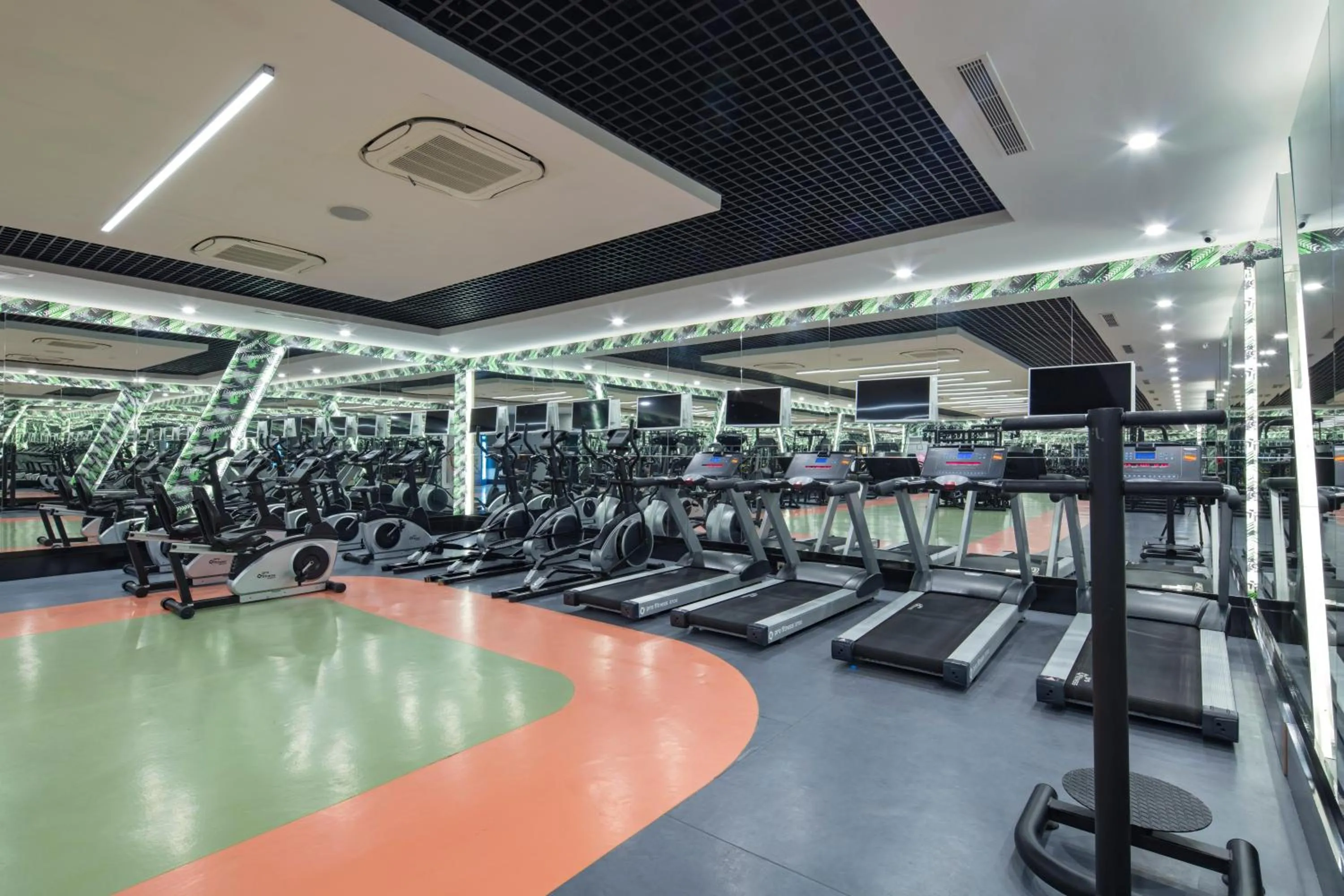 Activities in Granada Luxury Beach-Ultra All Inclusive