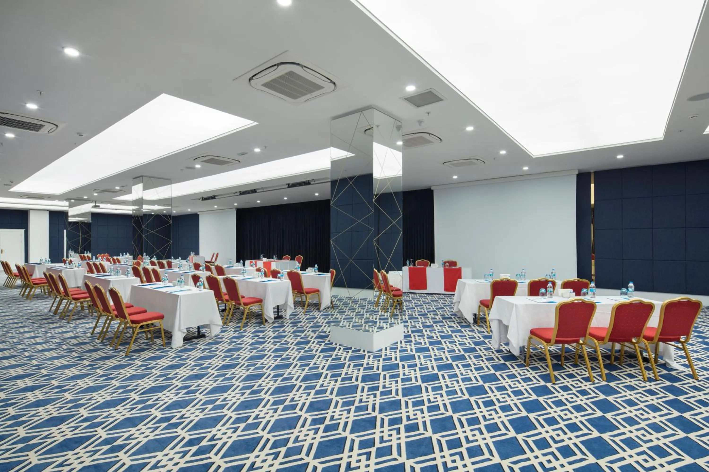 Meeting/conference room in Granada Luxury Beach-Ultra All Inclusive