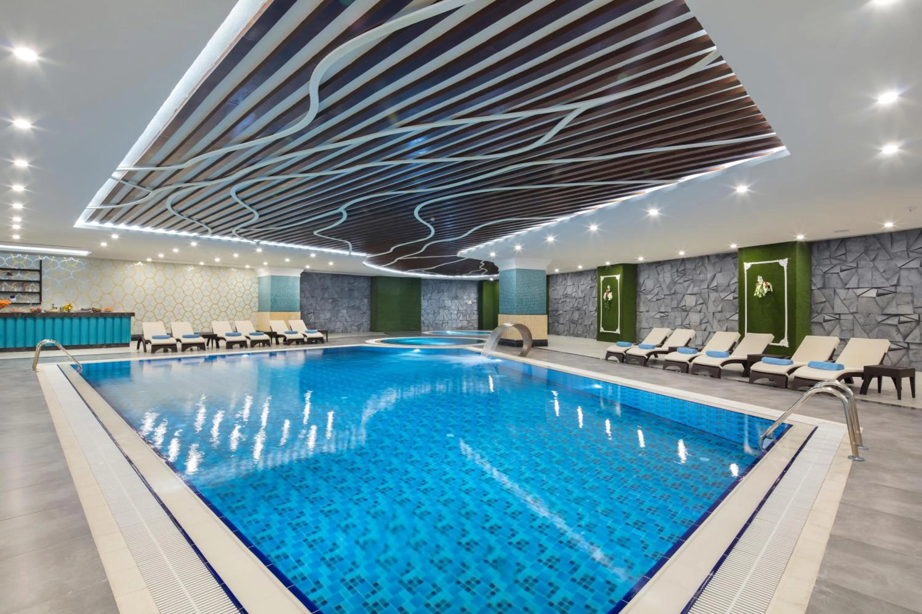 Swimming pool in Granada Luxury Beach-Ultra All Inclusive