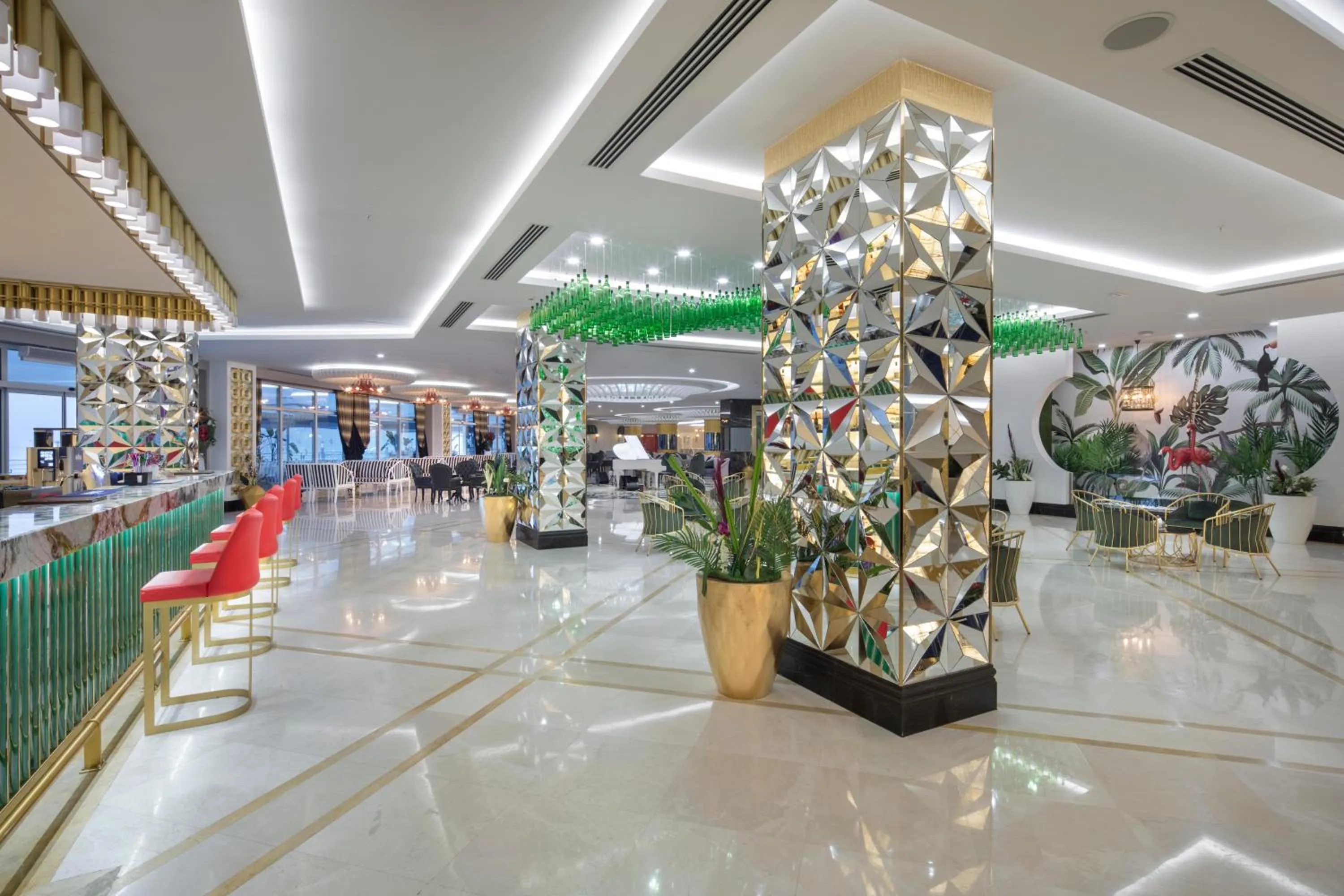 Lobby or reception in Granada Luxury Beach-Ultra All Inclusive