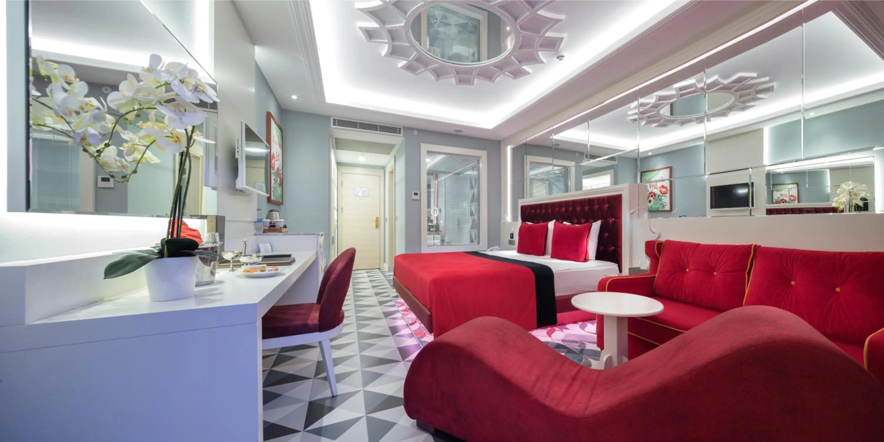 Photo of the whole room in Granada Luxury Beach-Ultra All Inclusive