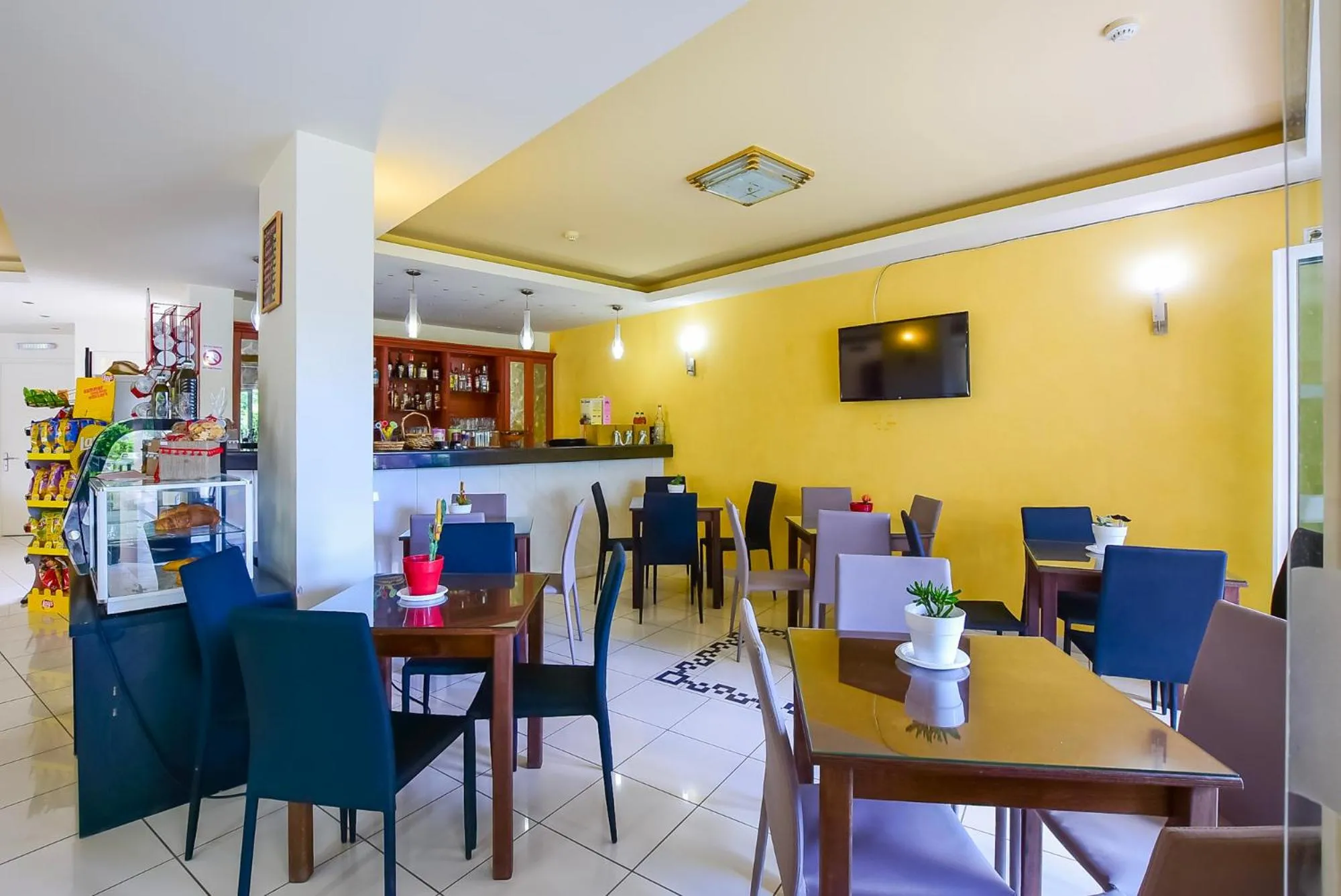 Lounge or bar in Timos Hotel