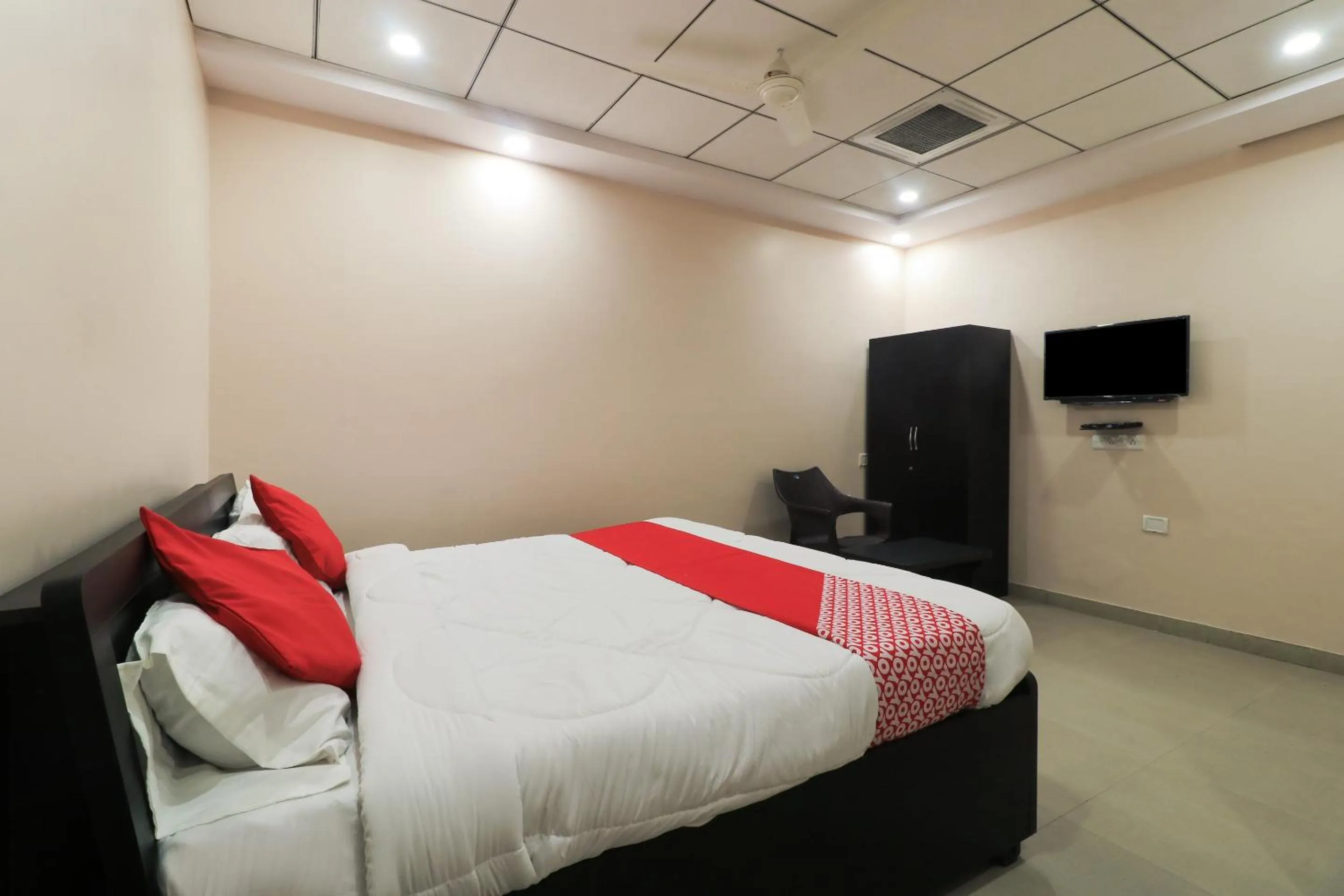 Bedroom in Hotel O Focus Elite