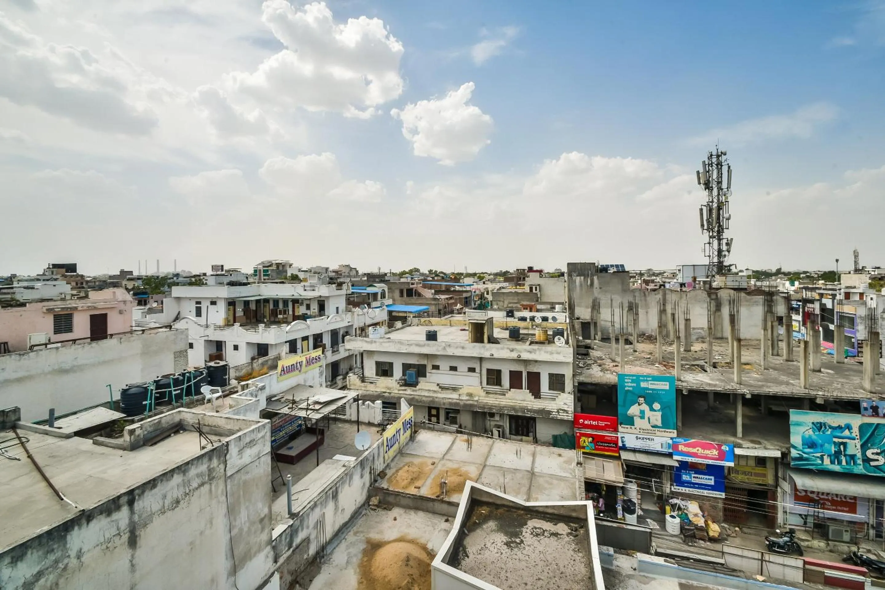 Hotel O Tirupati Residency Kota Airport