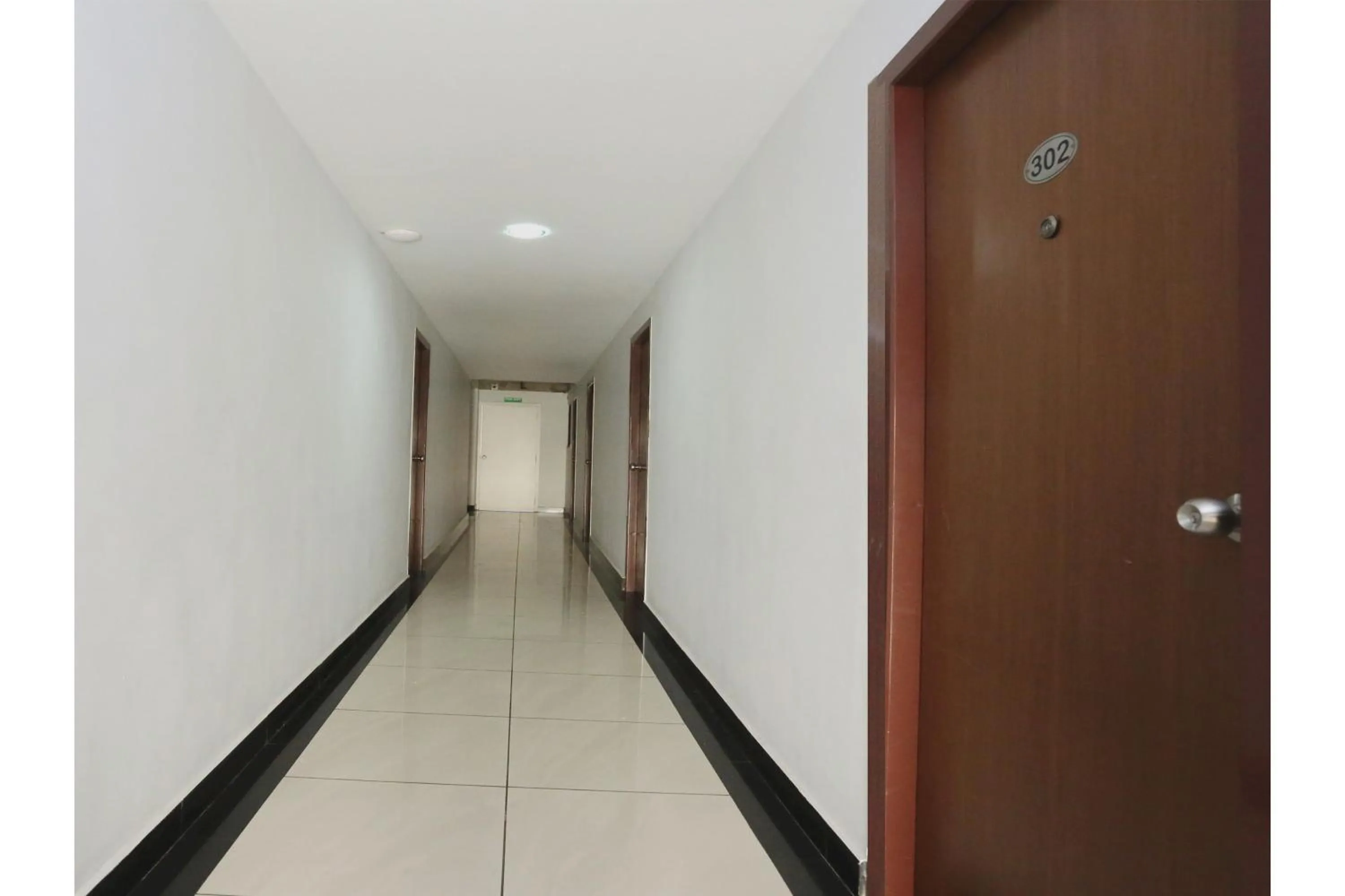 Lobby or reception in Super Townhouse Malabar Illam