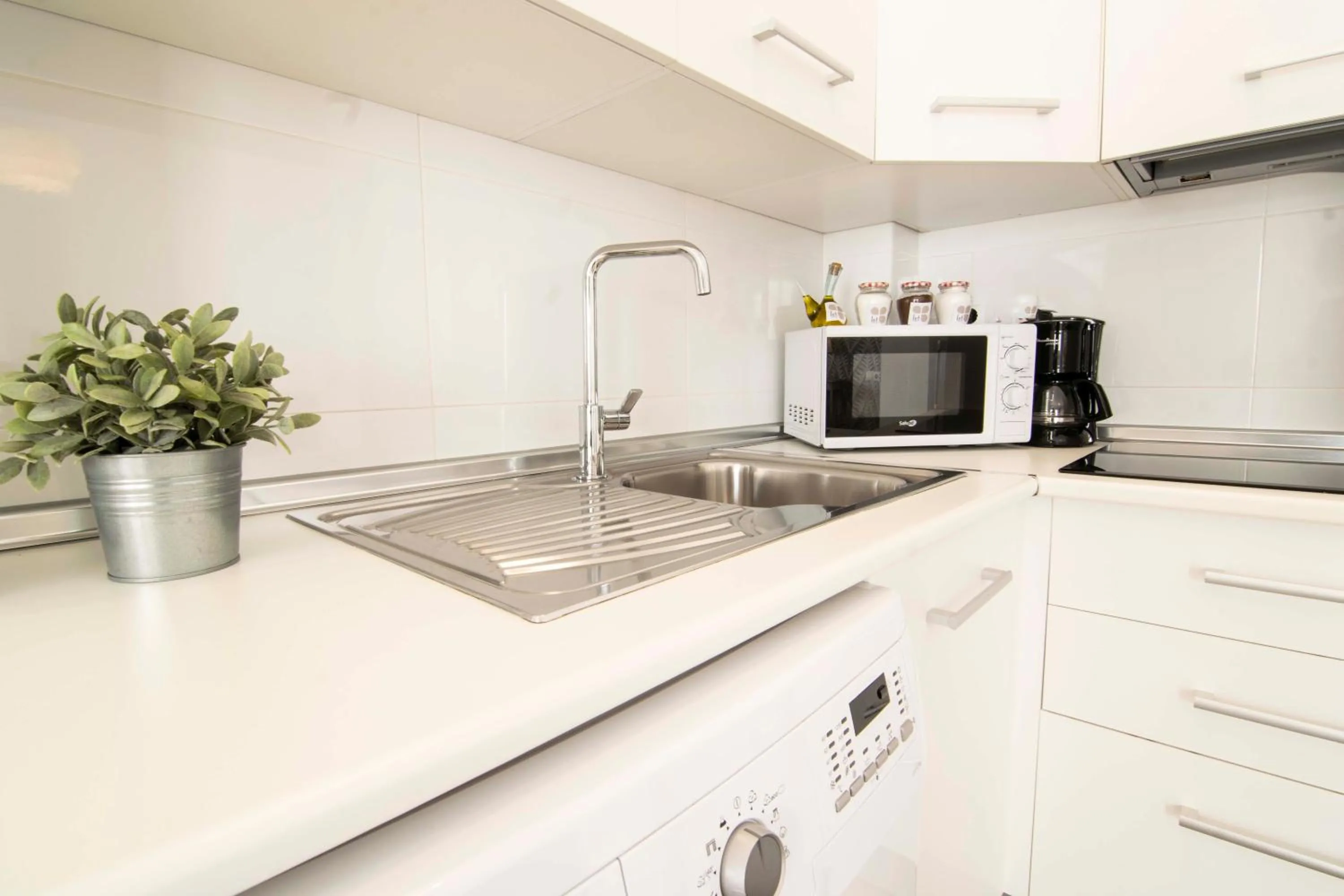 Kitchen or kitchenette in Suite Premium - Cathedral of Malaga