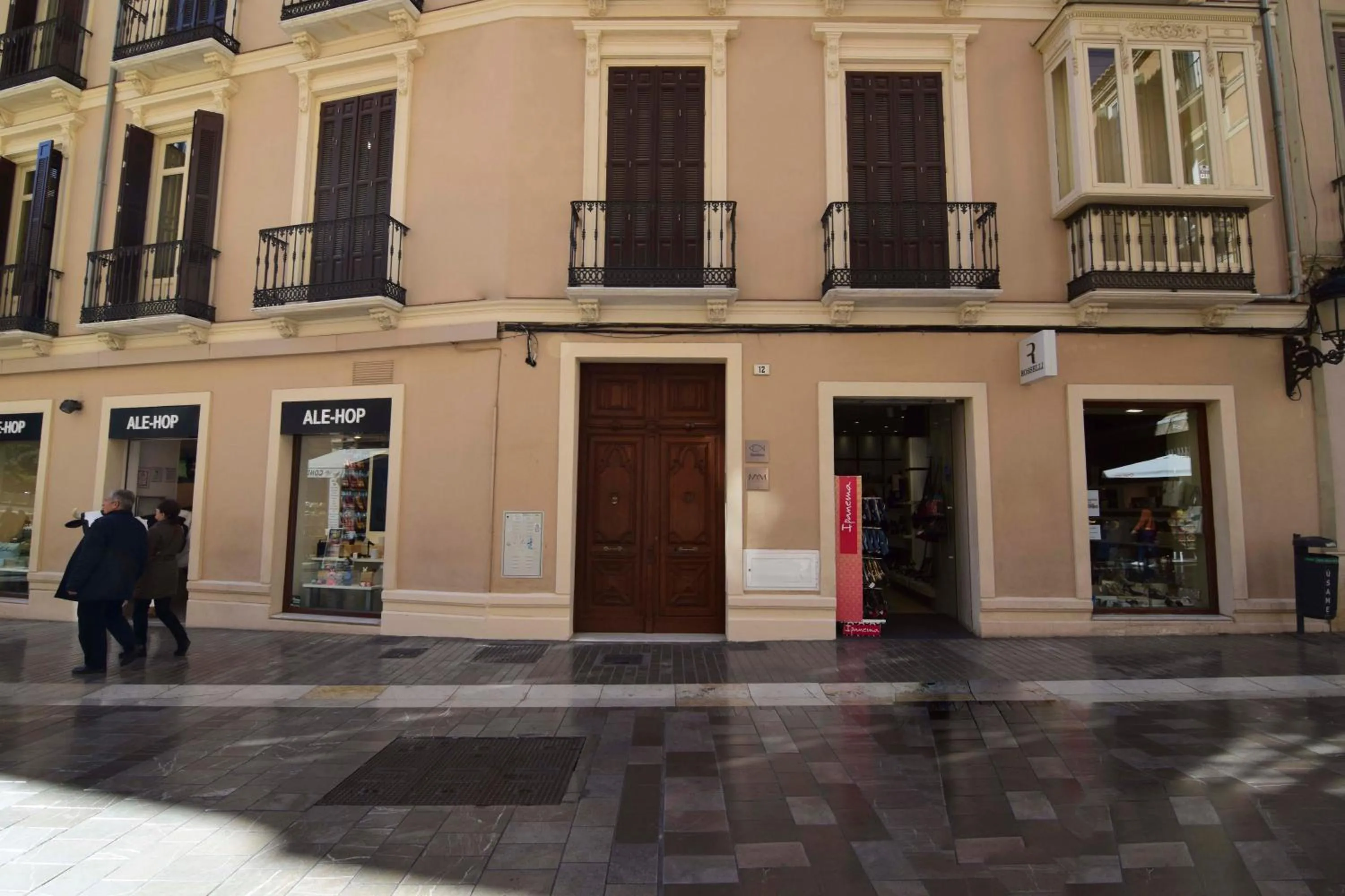 Property building in Suite Premium - Cathedral of Malaga