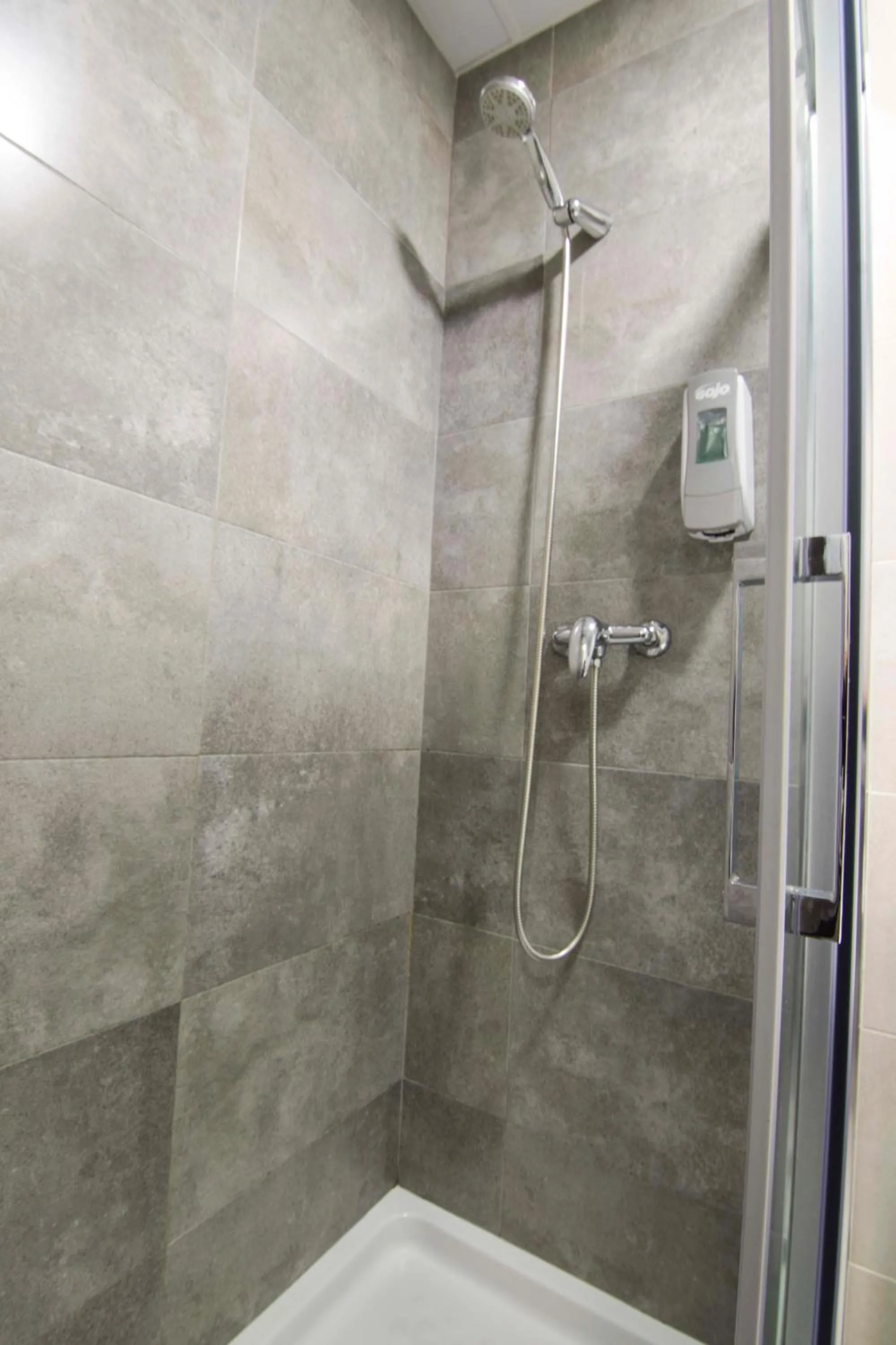 Shower in Suite Premium - Cathedral of Malaga