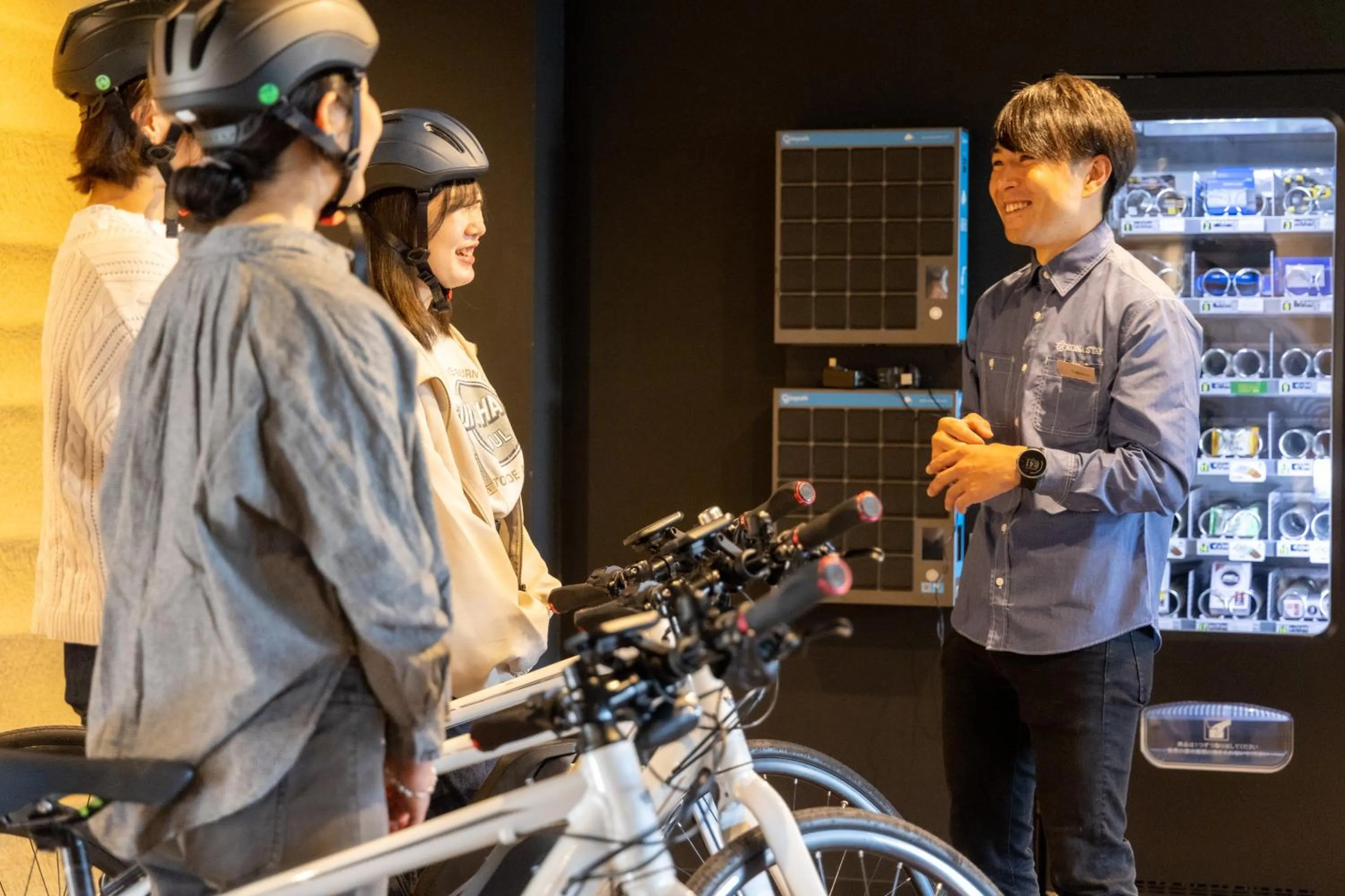 Staff in Kona Stay Bicycle Resort